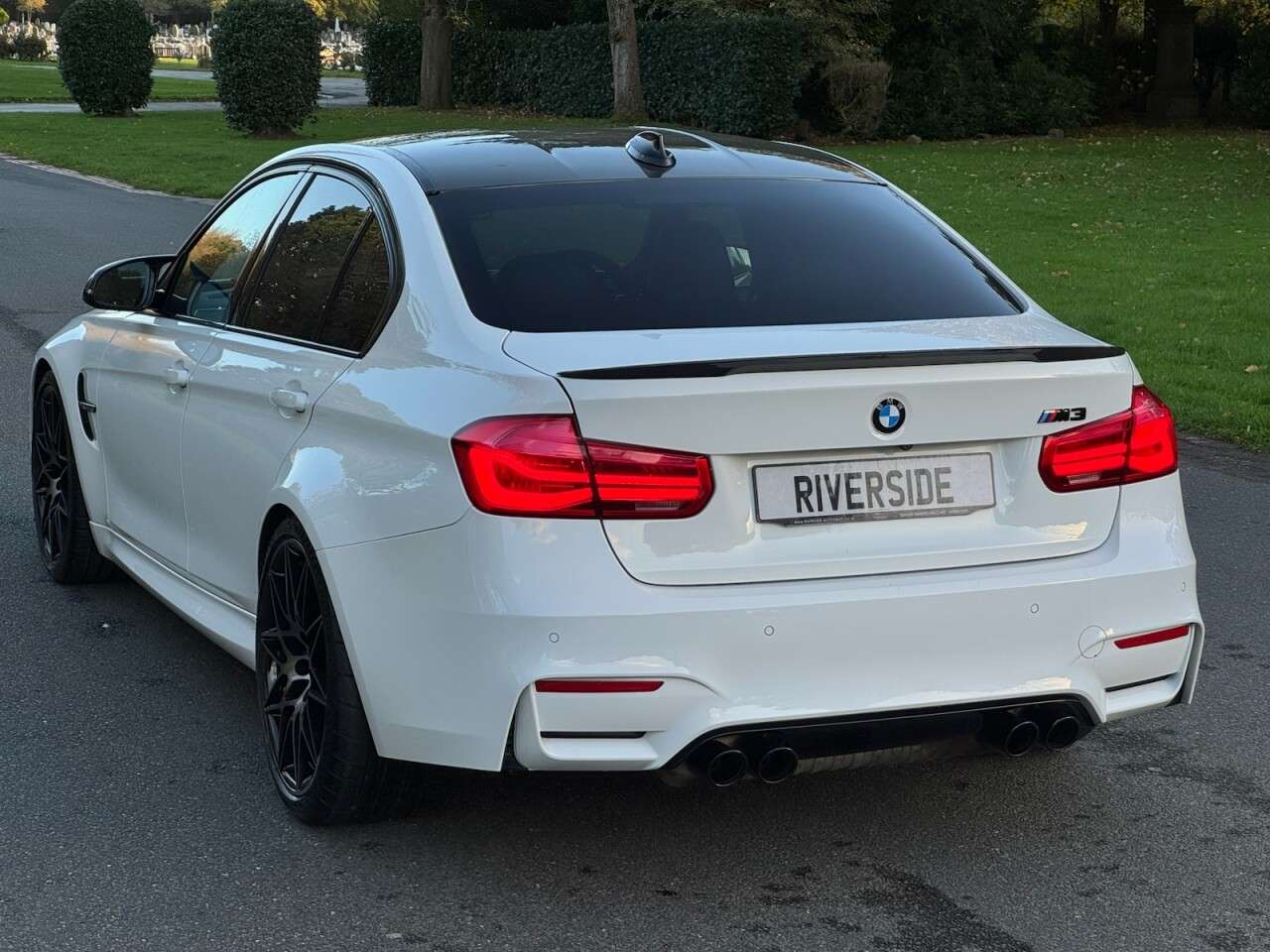 2017 BMW M3 2017 BMW M3