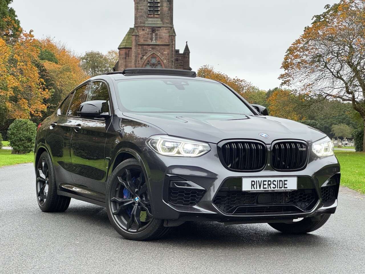 A 2019 BMW X4 M COMPETITION A 2019 BMW X4 M COMPETITION