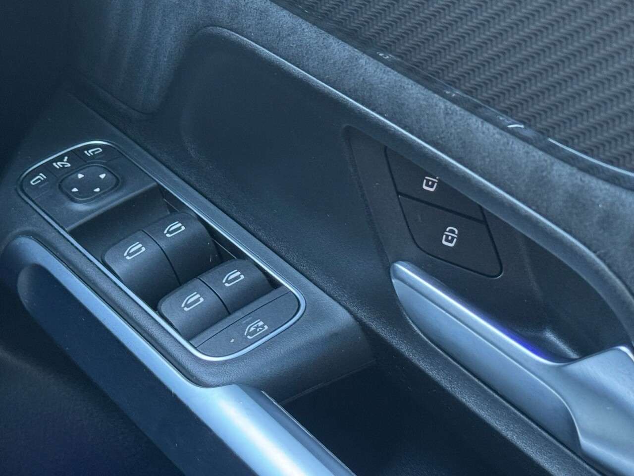 2023 MERCEDES-BENZ GLB 2023 MERCEDES-BENZ GLB