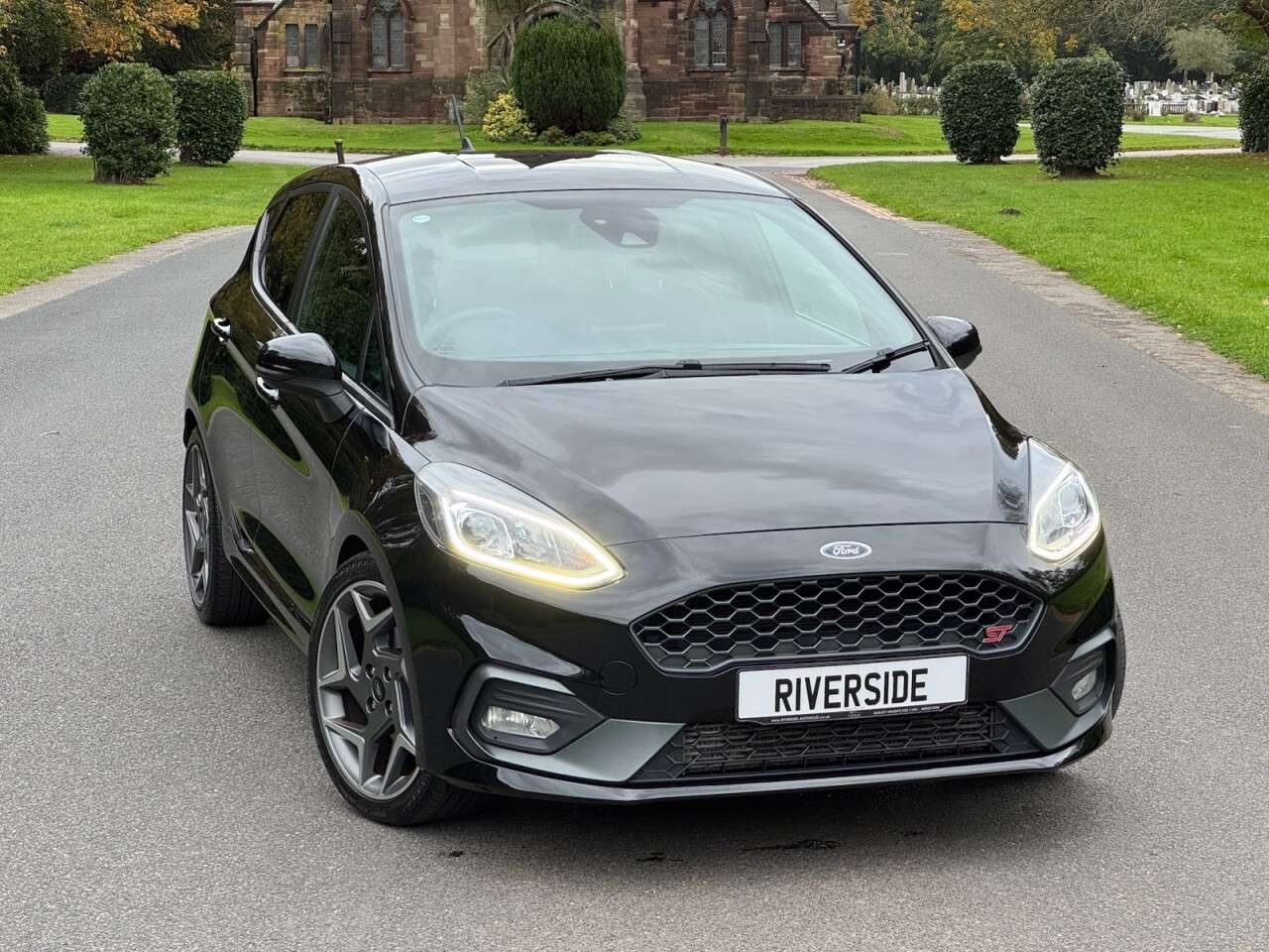 A 2020 FORD FIESTA 1.5T EcoBoost ST-3 Hatchback 5dr Petrol Manual Euro 6 (s/s) (200 ps) A 2020 FORD FIESTA 1.5T EcoBoost ST-3 Hatchback 5dr Petrol Manual Euro 6 (s/s) (200 ps)