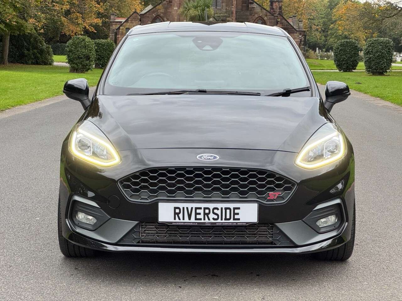 A 2020 FORD FIESTA 1.5T EcoBoost ST-3 Hatchback 5dr Petrol Manual Euro 6 (s/s) (200 ps) A 2020 FORD FIESTA 1.5T EcoBoost ST-3 Hatchback 5dr Petrol Manual Euro 6 (s/s) (200 ps)