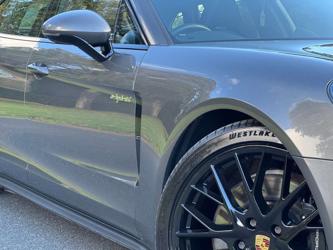 A 2018 PORSCHE PANAMERA 2.9 V6 E-Hybrid 14kWh 4 Sport Turismo 5dr Petrol Plug-in Hybrid PDK 4WD Eur A 2018 PORSCHE PANAMERA 2.9 V6 E-Hybrid 14kWh 4 Sport Turismo 5dr Petrol Plug-in Hybrid PDK 4WD Eur