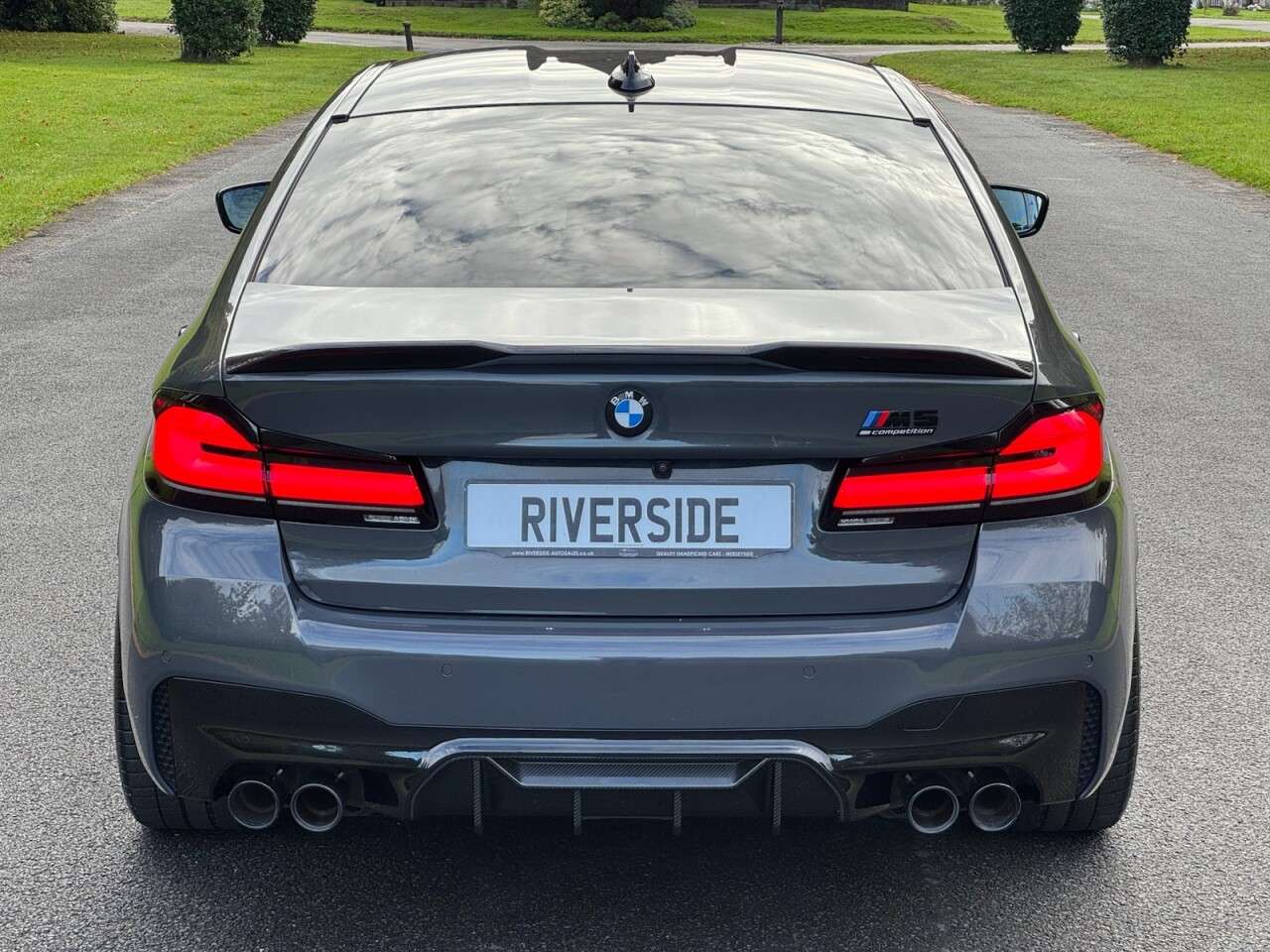 2021 BMW M5 2021 BMW M5