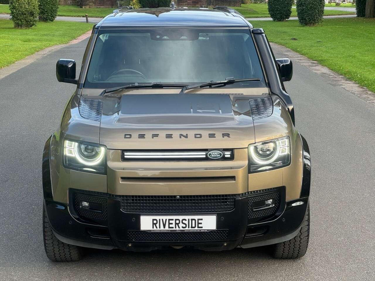 2020 LAND ROVER DEFENDER 110 2020 LAND ROVER DEFENDER 110