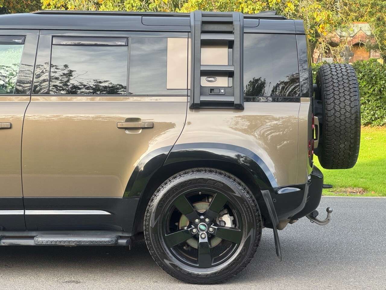2020 LAND ROVER DEFENDER 110 2020 LAND ROVER DEFENDER 110