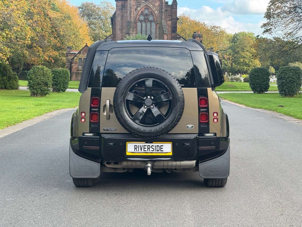 2020 LAND ROVER DEFENDER 110 2020 LAND ROVER DEFENDER 110