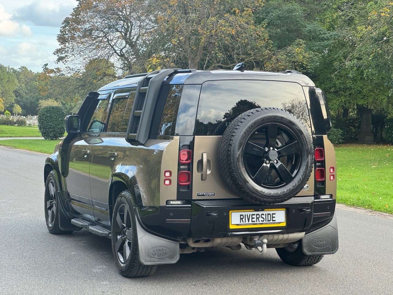 2020 LAND ROVER DEFENDER 110 2020 LAND ROVER DEFENDER 110