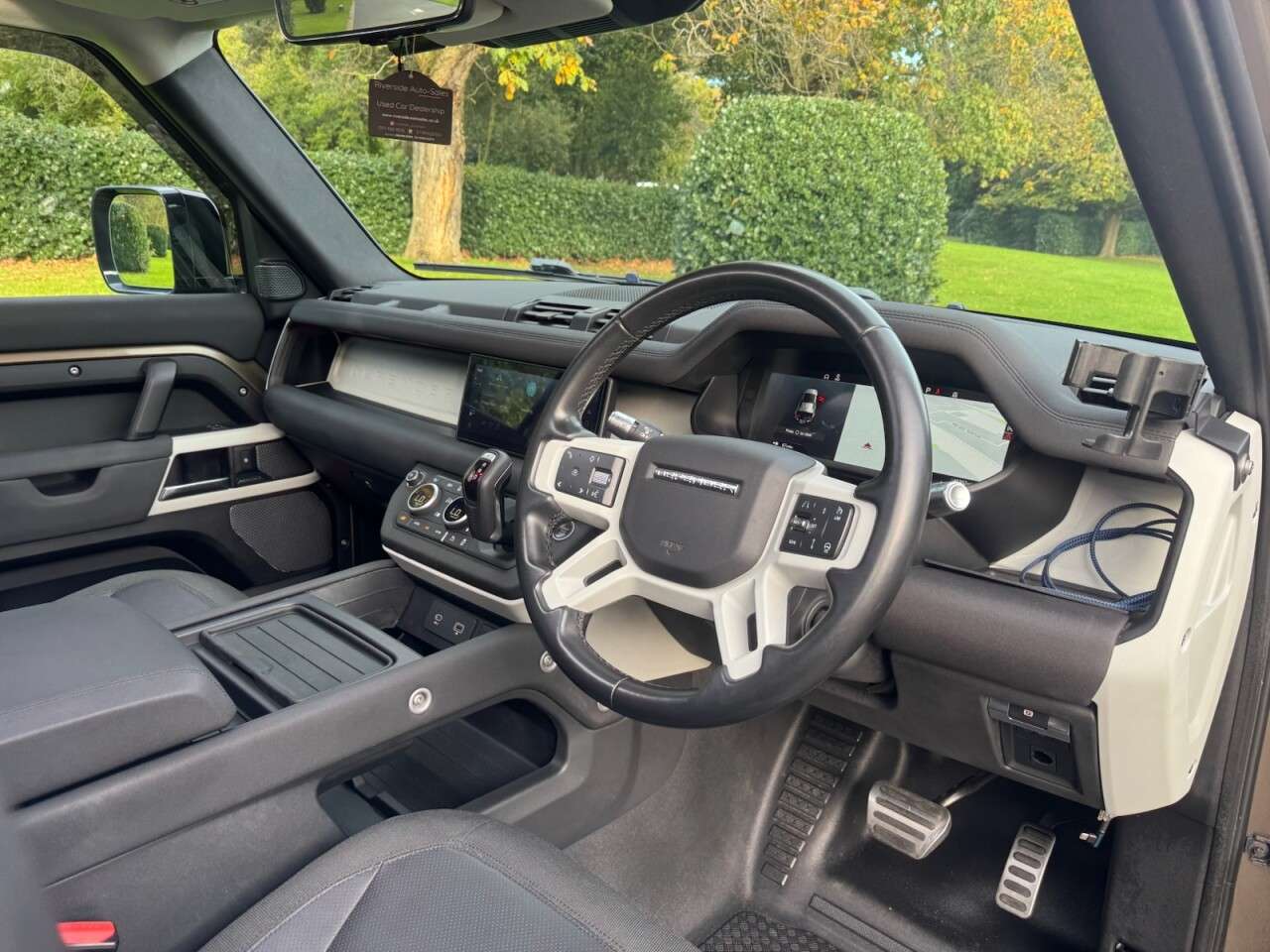 2020 LAND ROVER DEFENDER 110 2020 LAND ROVER DEFENDER 110