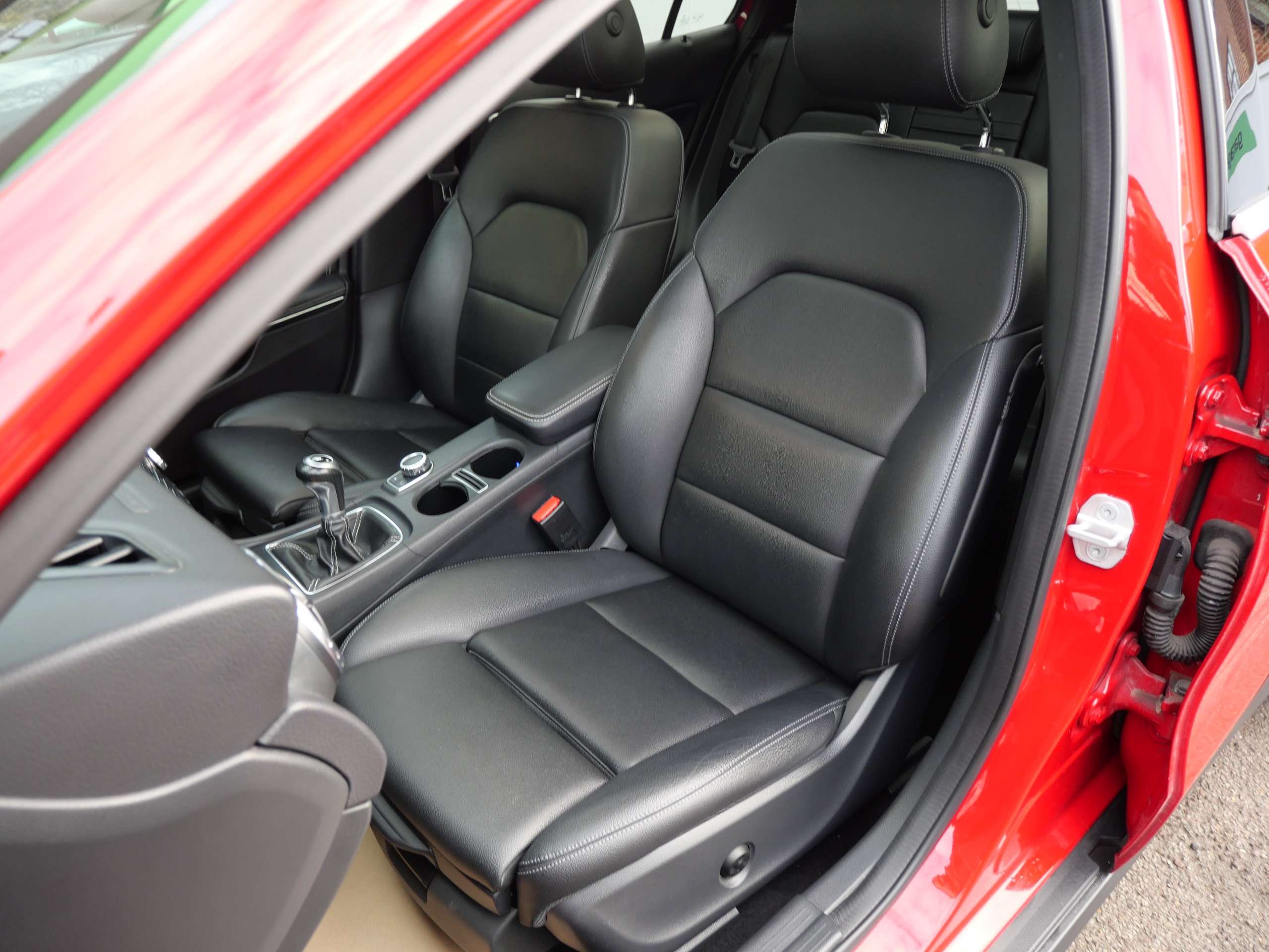 2016 MERCEDES-BENZ GLA 2016 MERCEDES-BENZ GLA