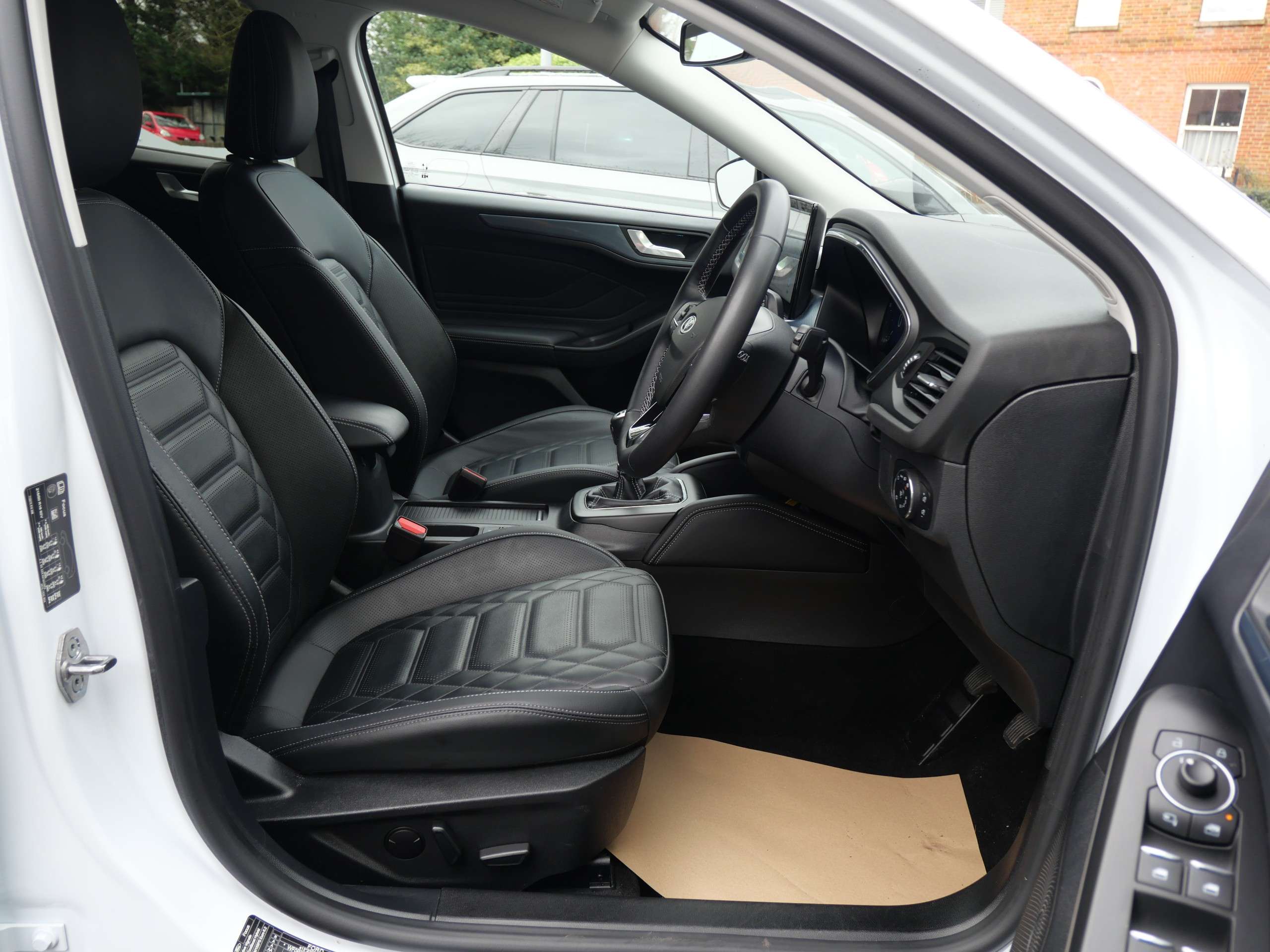 2022 FORD FOCUS 2022 FORD FOCUS