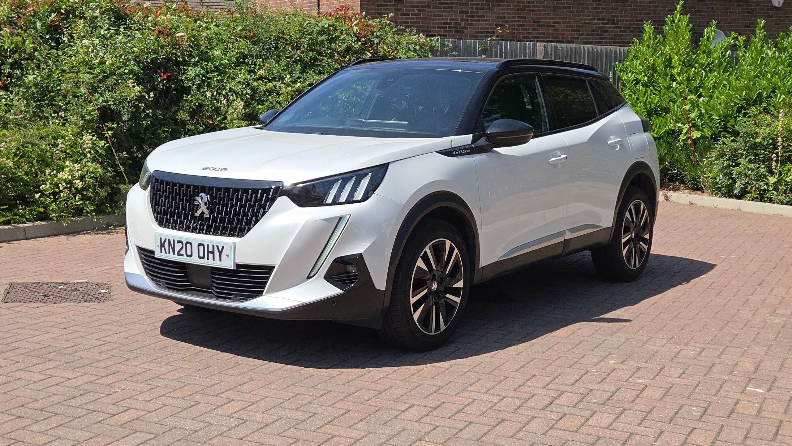A 2020 PEUGEOT 2008 1.2 PureTech GT Line Euro 6 (s/s) 5dr A 2020 PEUGEOT 2008 1.2 PureTech GT Line Euro 6 (s/s) 5dr