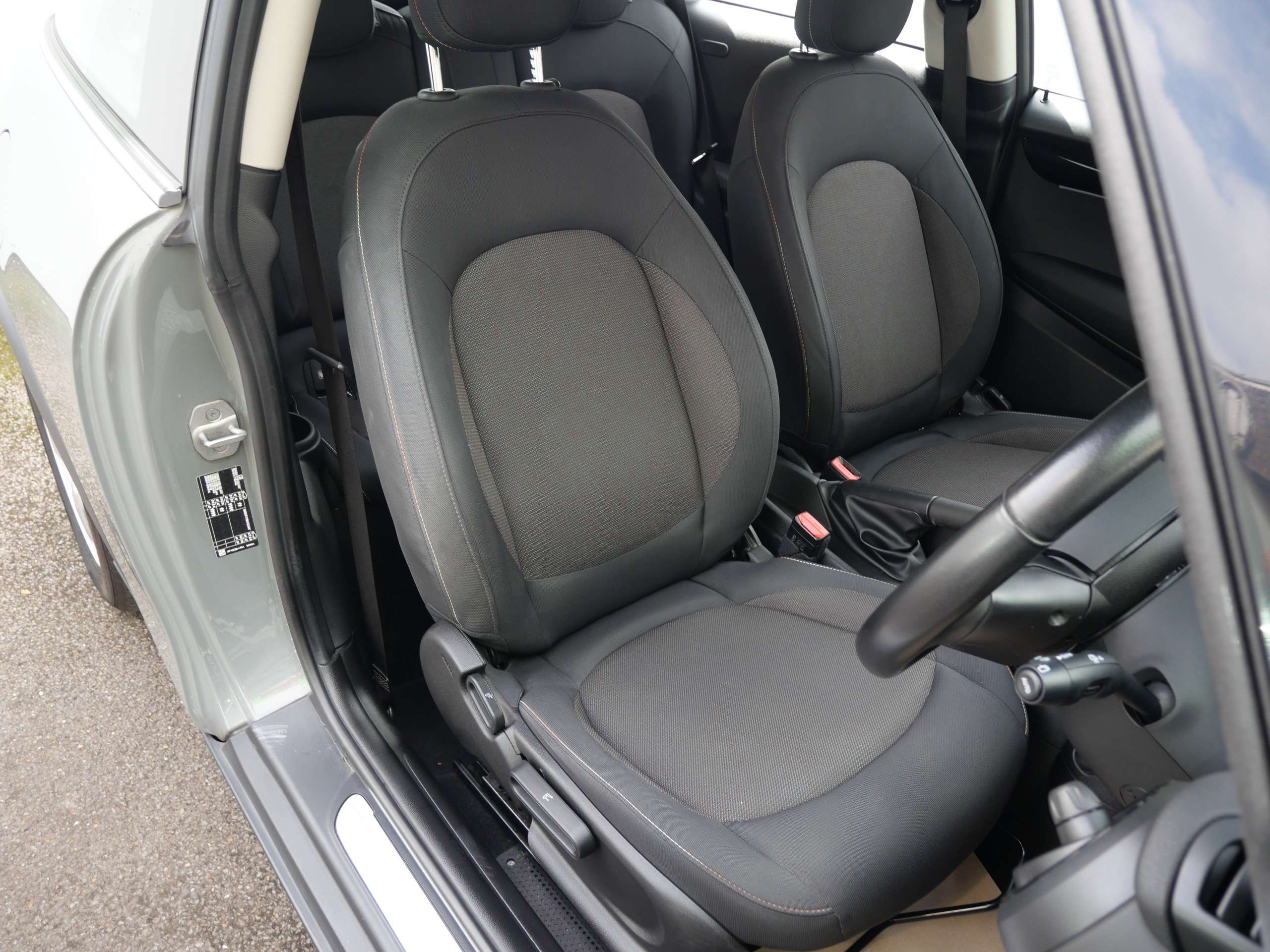 2021 MINI HATCH 2021 MINI HATCH