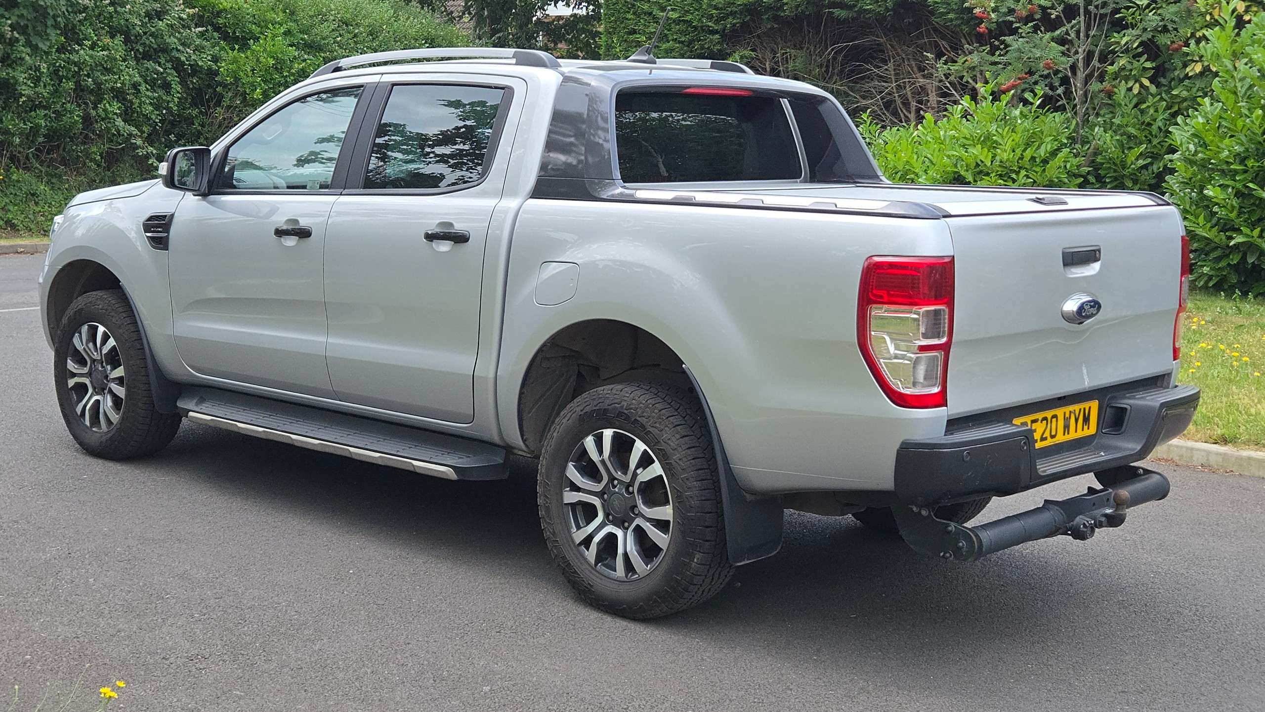 A 2020 FORD RANGER 2.0 EcoBlue Wildtrak Pickup Double Cab Auto 4WD Euro 6 (s/s) 4dr A 2020 FORD RANGER 2.0 EcoBlue Wildtrak Pickup Double Cab Auto 4WD Euro 6 (s/s) 4dr