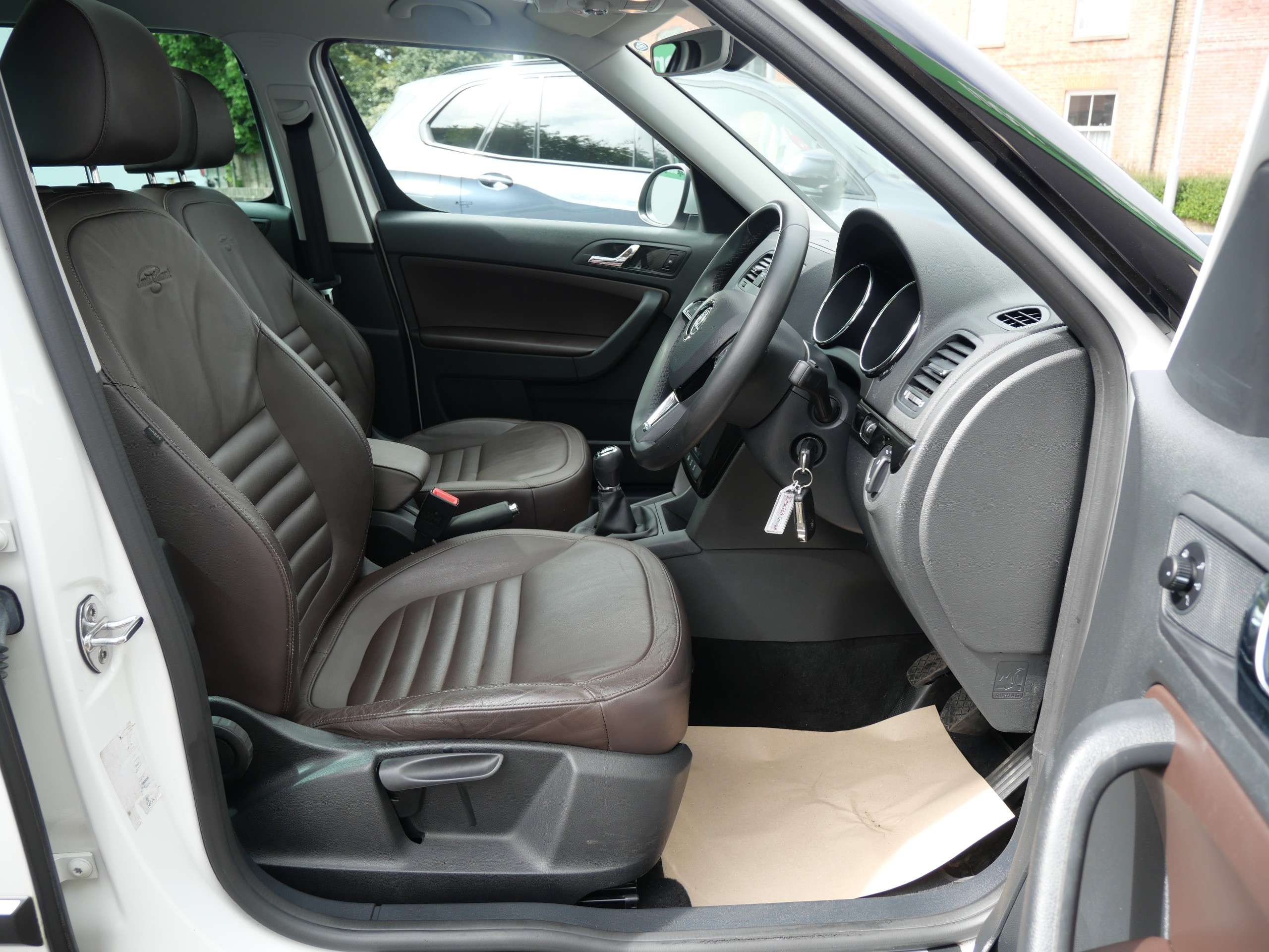 2016 SKODA YETI 2016 SKODA YETI