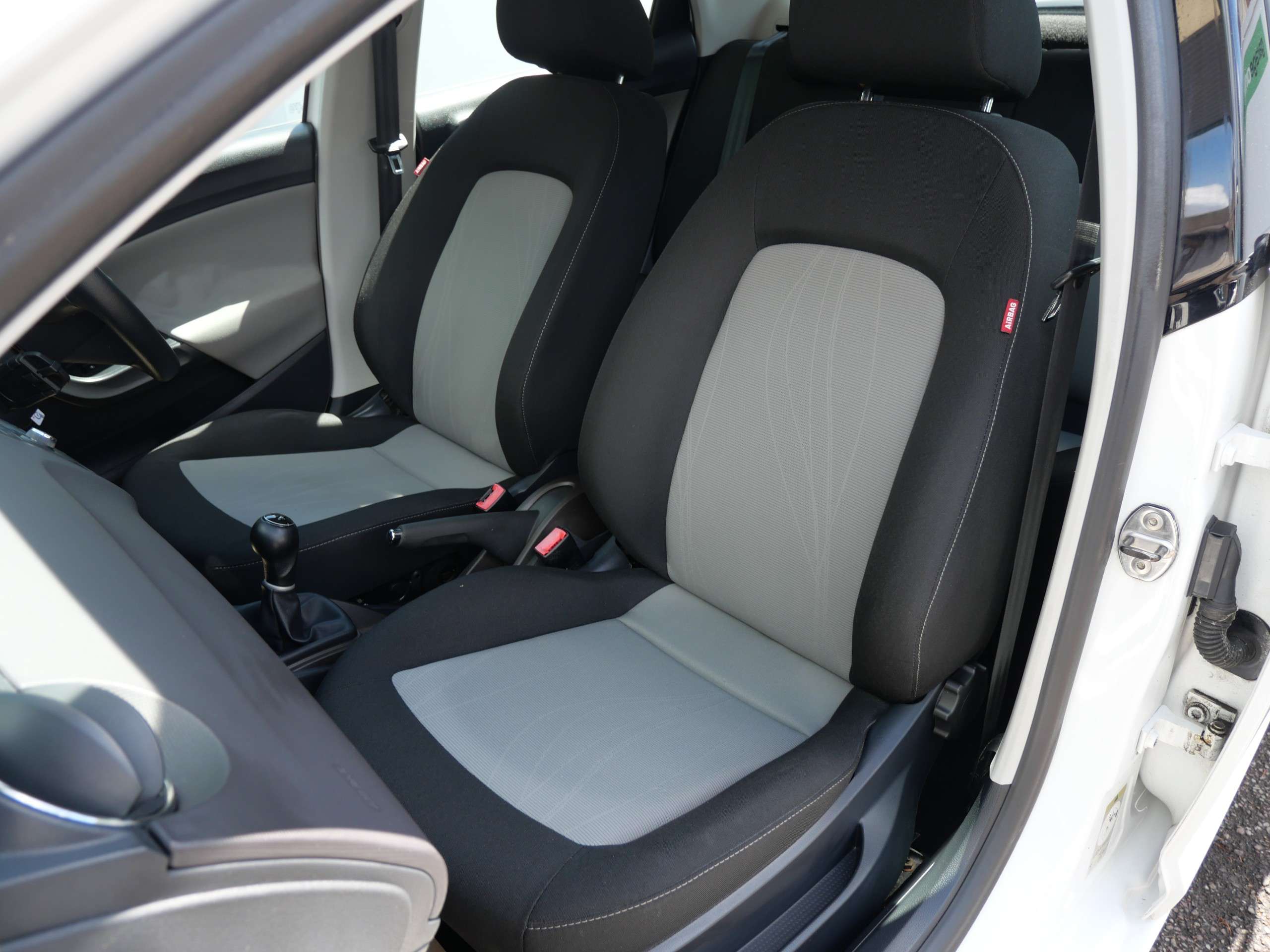 2013 SEAT IBIZA 2013 SEAT IBIZA