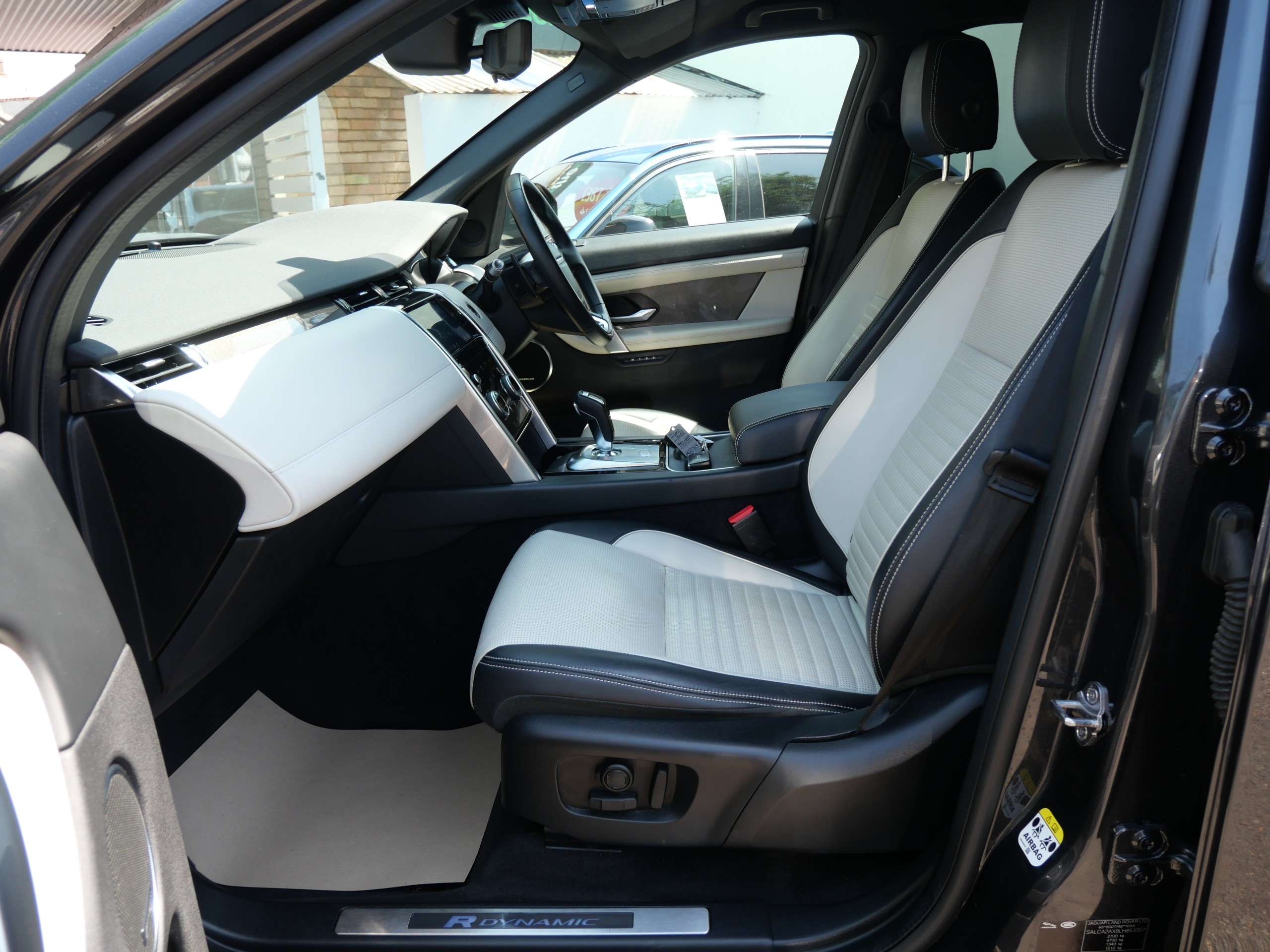 2019 LAND ROVER DISCOVERY SPORT 2019 LAND ROVER DISCOVERY SPORT
