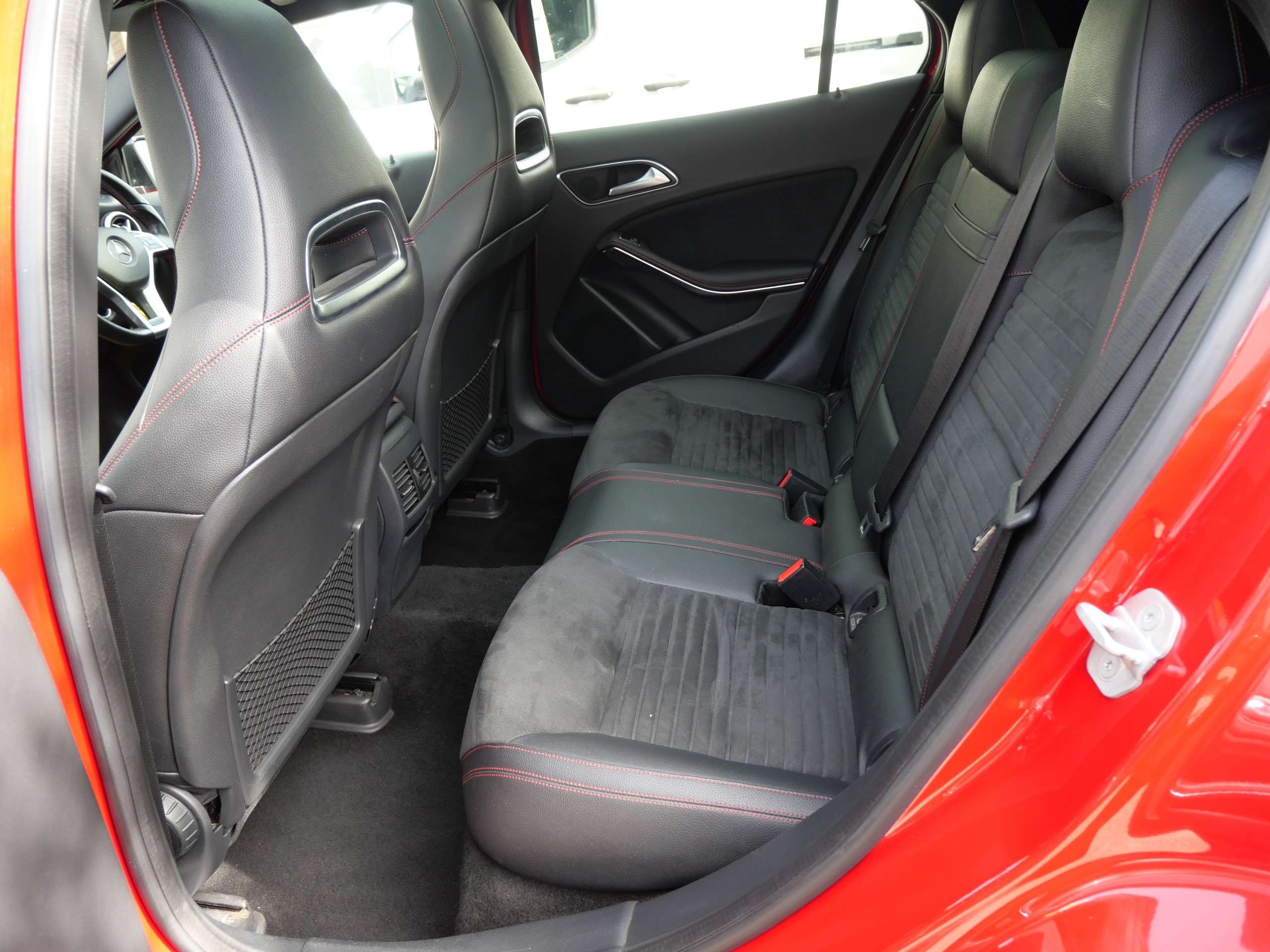 2015 MERCEDES-BENZ GLA 2015 MERCEDES-BENZ GLA