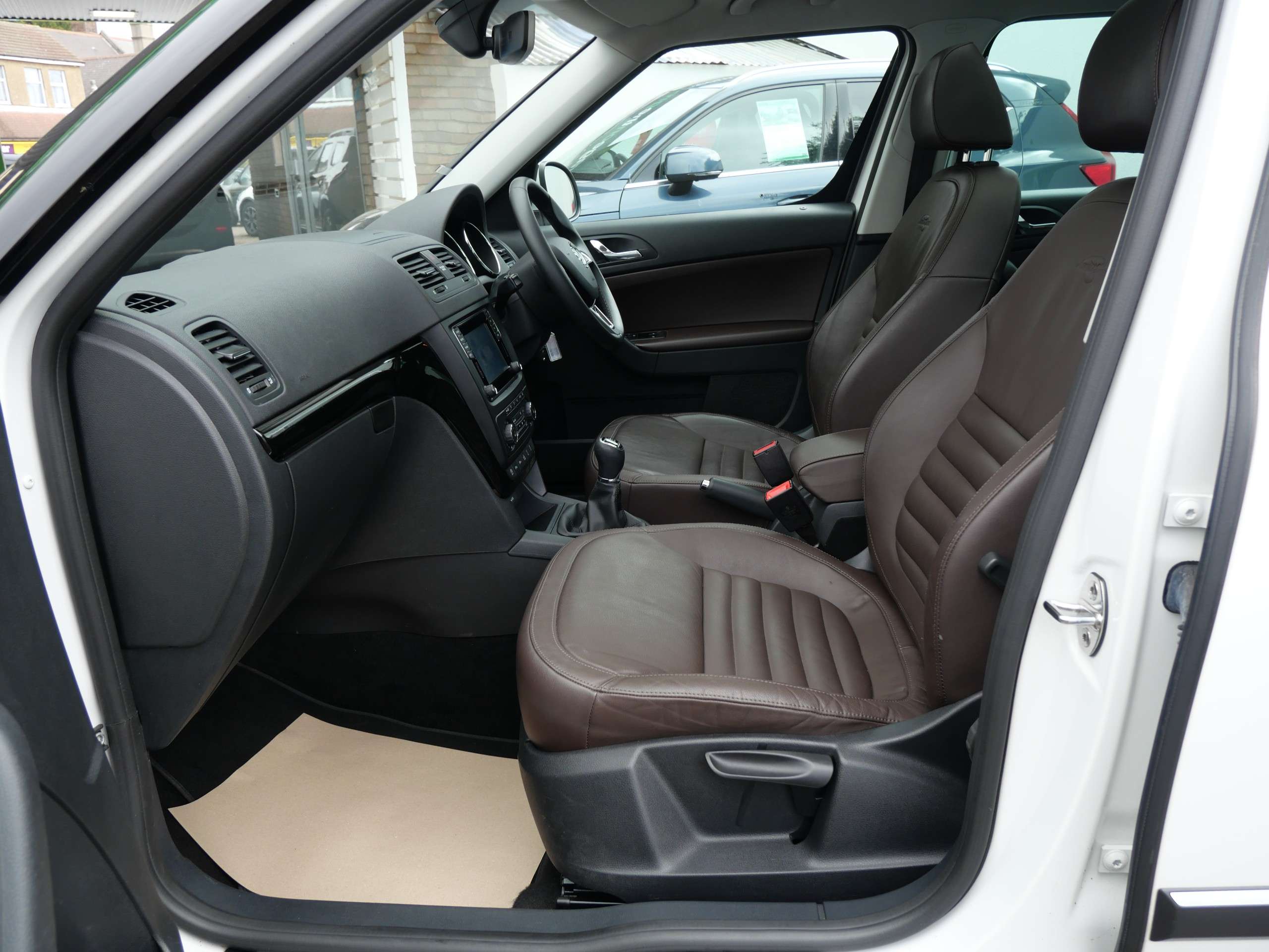 2016 SKODA YETI 2016 SKODA YETI