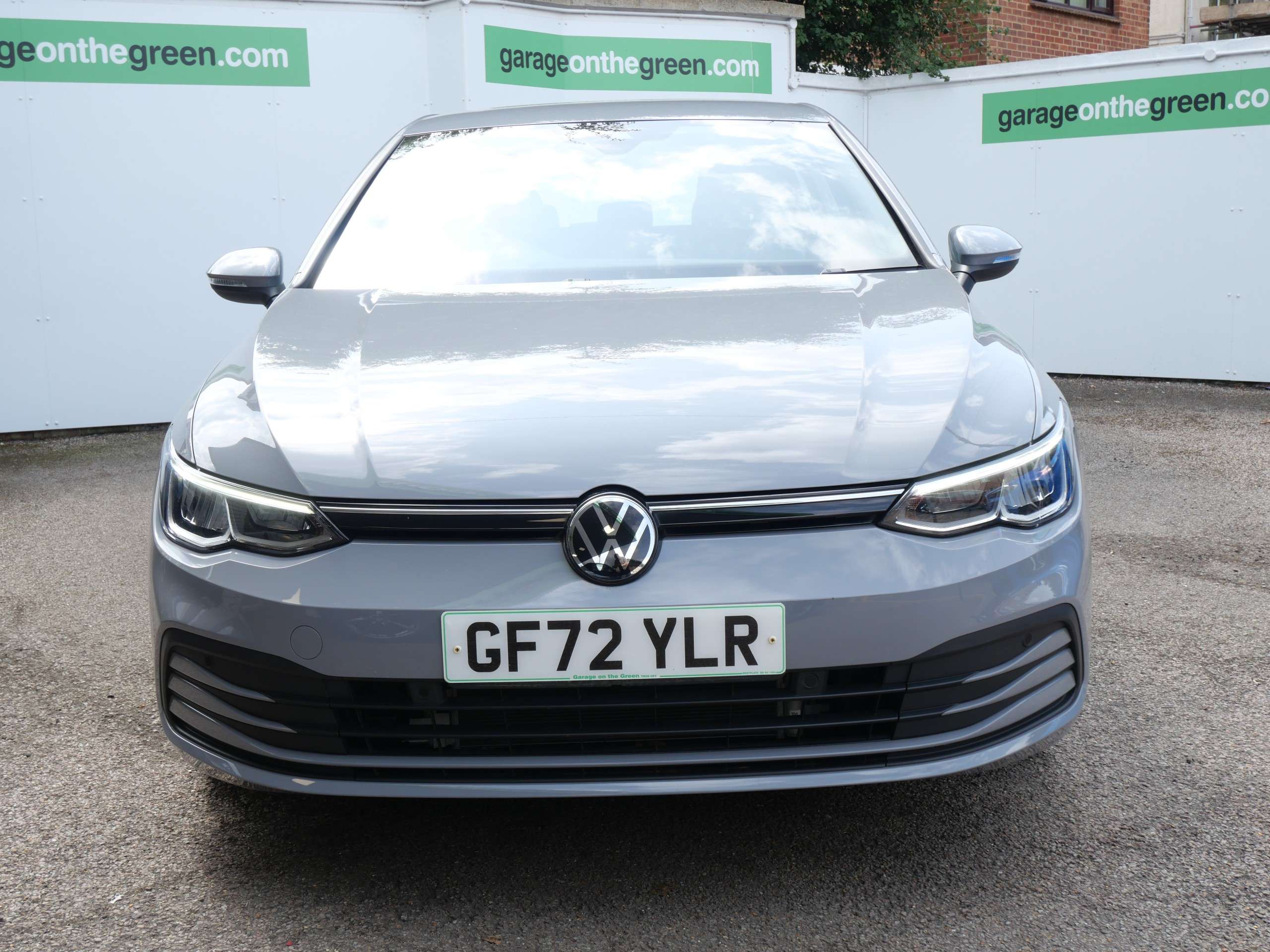 A 2022 VOLKSWAGEN GOLF 1.5 TSI Life Euro 6 (s/s) 5dr Only 9000 Miles A 2022 VOLKSWAGEN GOLF 1.5 TSI Life Euro 6 (s/s) 5dr Only 9000 Miles