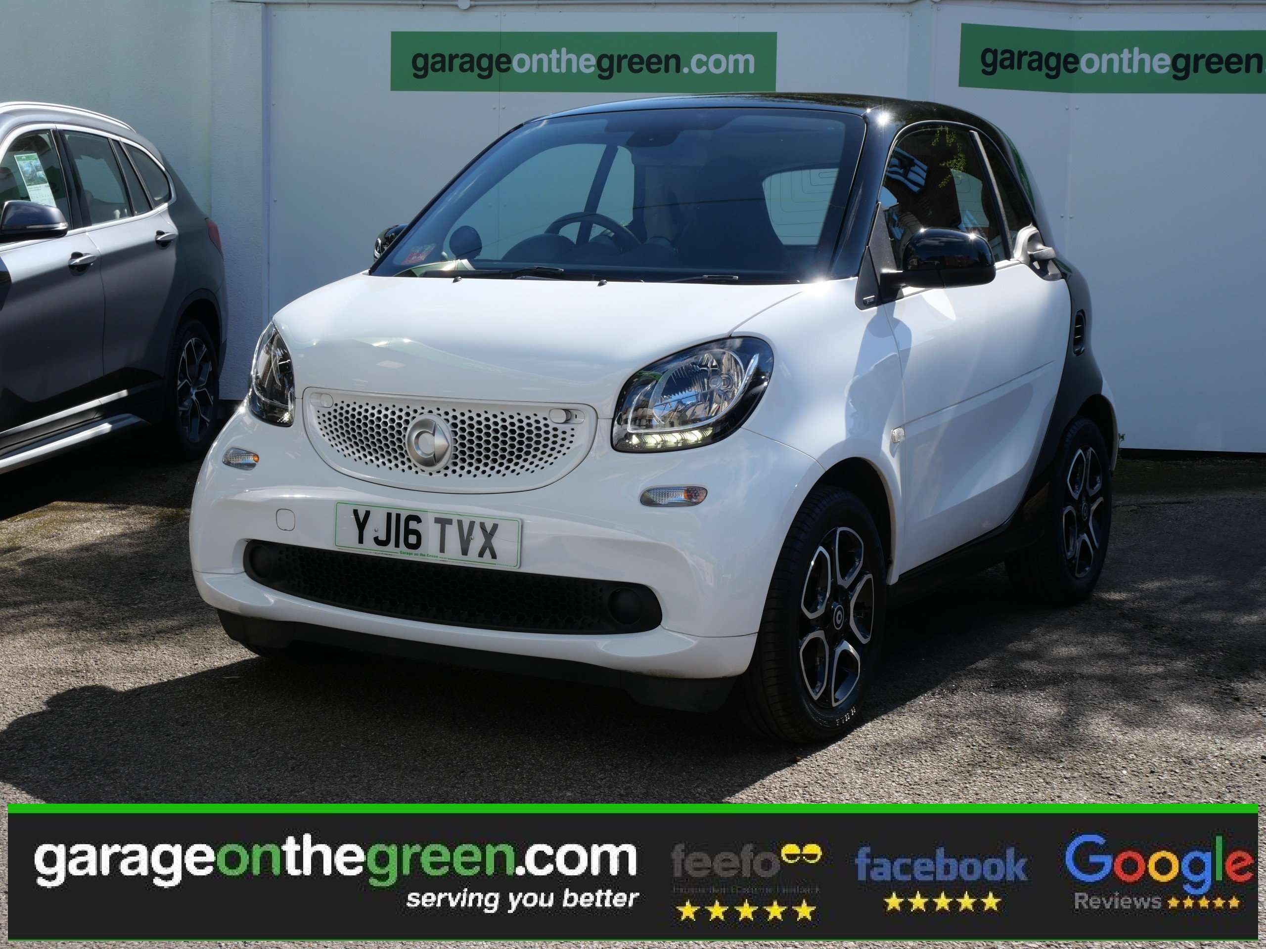 A 2016 SMART FORTWO 1.0 Prime (Premium) Coupe Twinamic Euro 6 (s/s) 2dr Only 20000 Miles 20 Pound Road Tax A 2016 SMART FORTWO 1.0 Prime (Premium) Coupe Twinamic Euro 6 (s/s) 2dr Only 20000 Miles 20 Pound Road Tax
