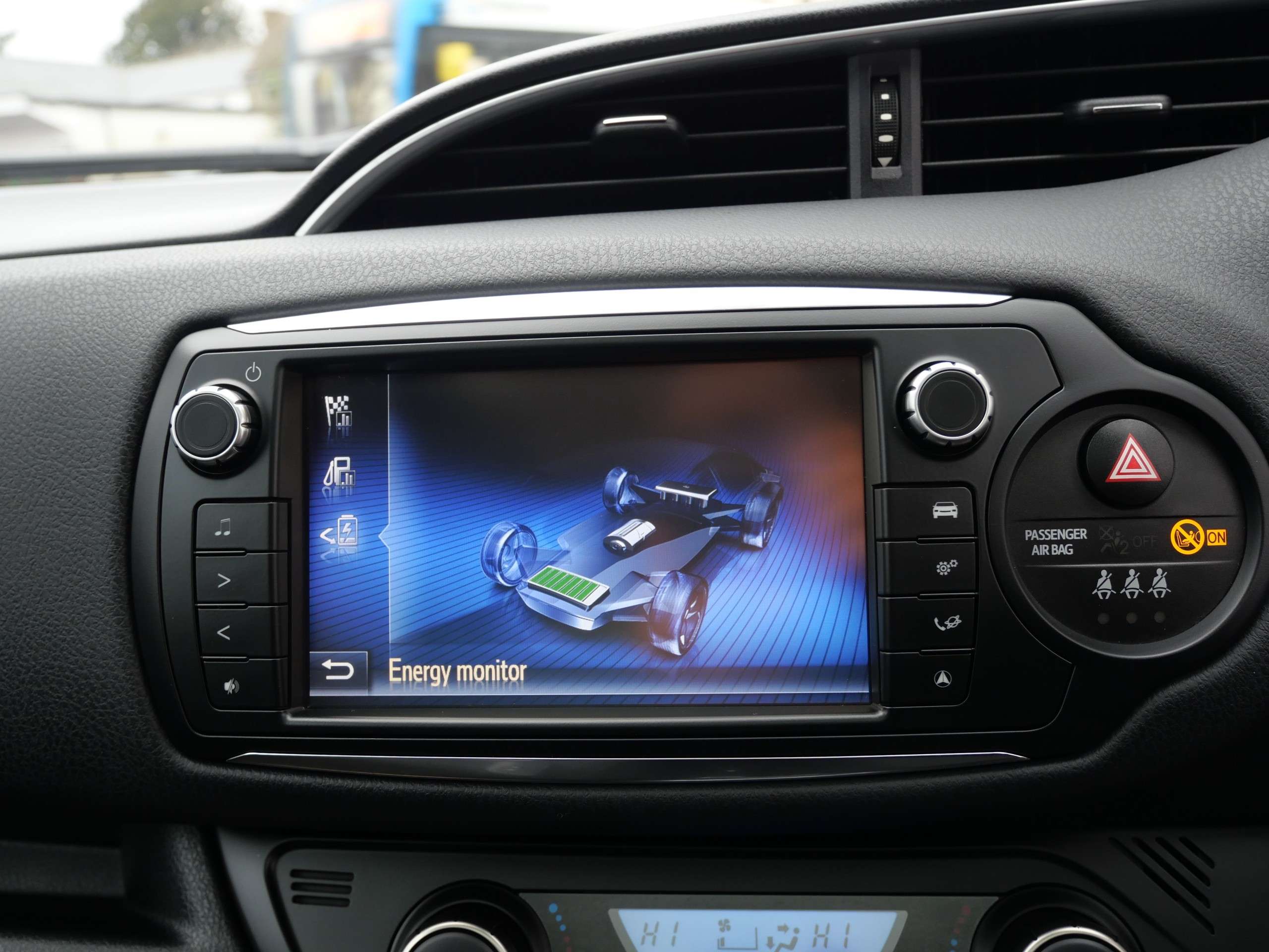 2016 TOYOTA YARIS 2016 TOYOTA YARIS