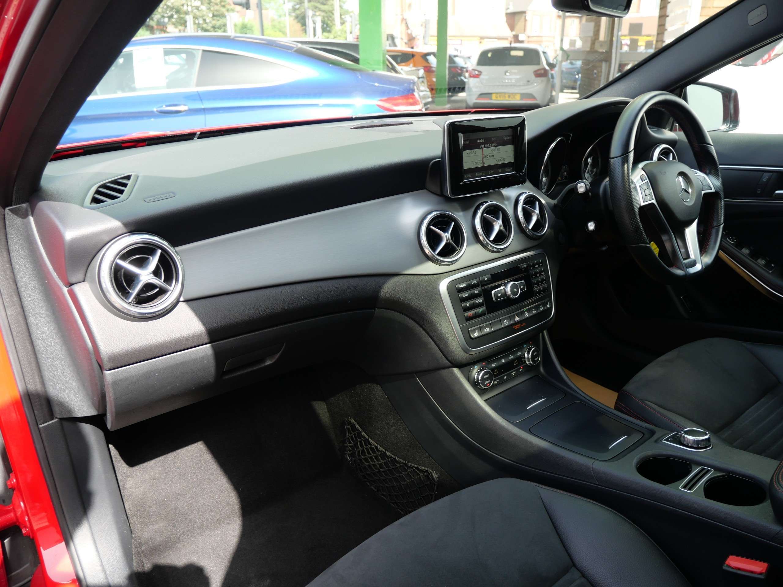 2015 MERCEDES-BENZ GLA 2015 MERCEDES-BENZ GLA