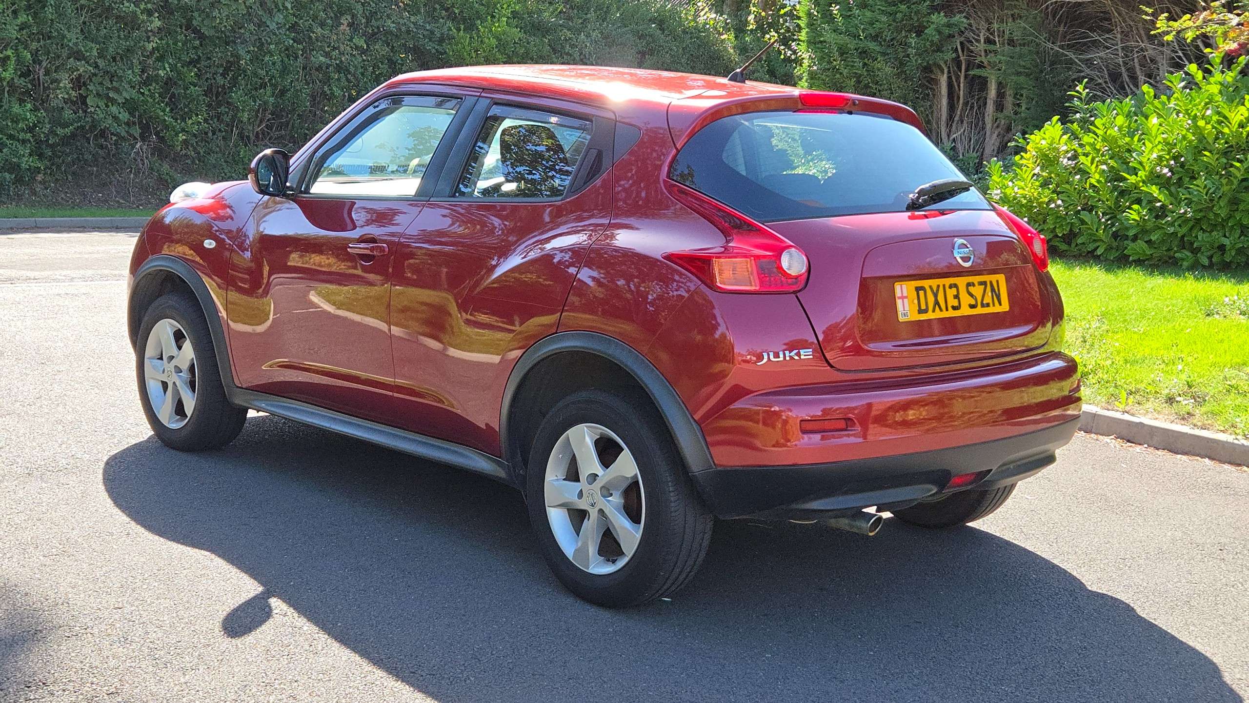 A 2013 NISSAN JUKE 1.6 Visia Euro 5 5dr Only 36000 Miles A 2013 NISSAN JUKE 1.6 Visia Euro 5 5dr Only 36000 Miles