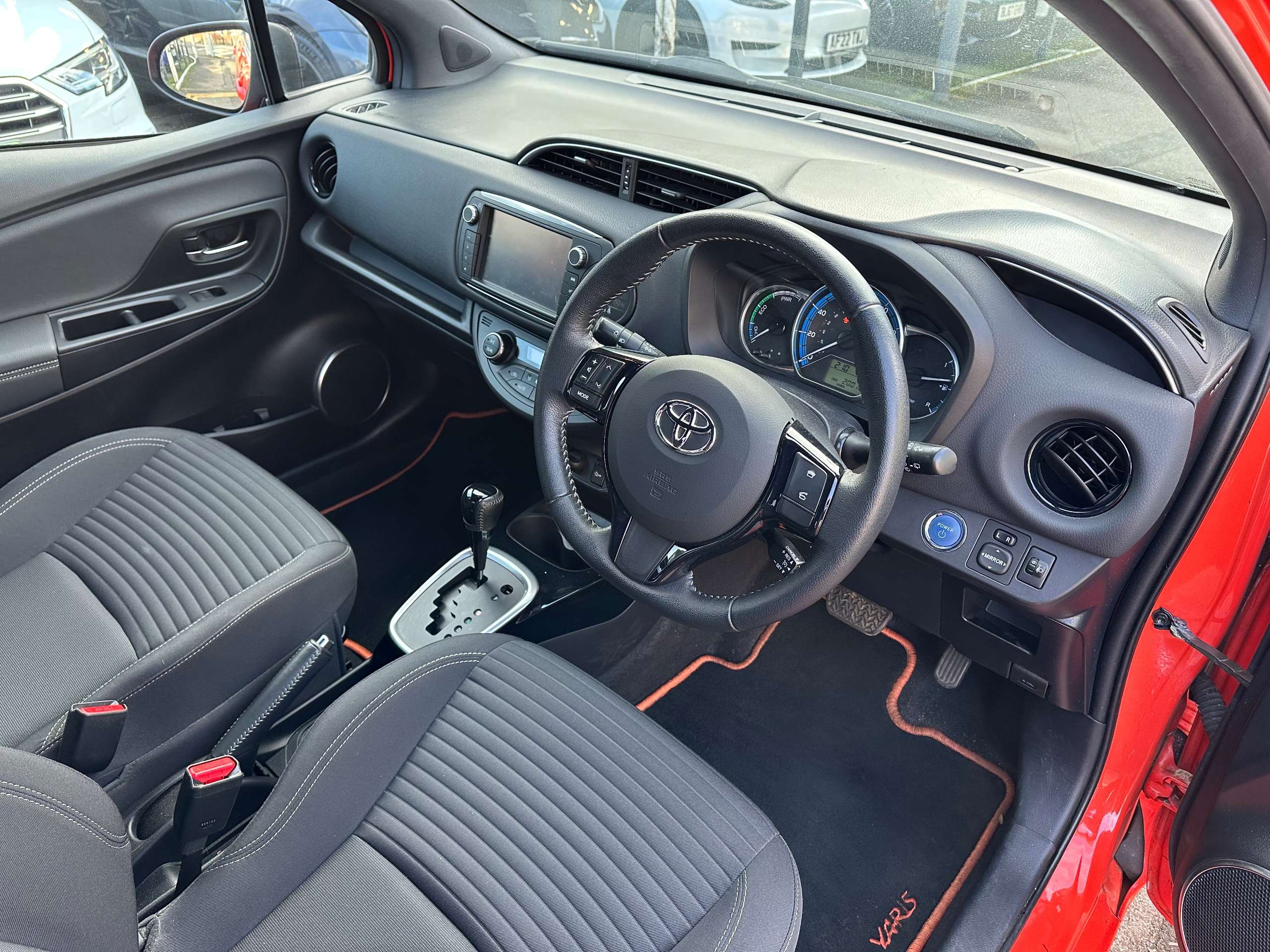 2016 TOYOTA YARIS 2016 TOYOTA YARIS