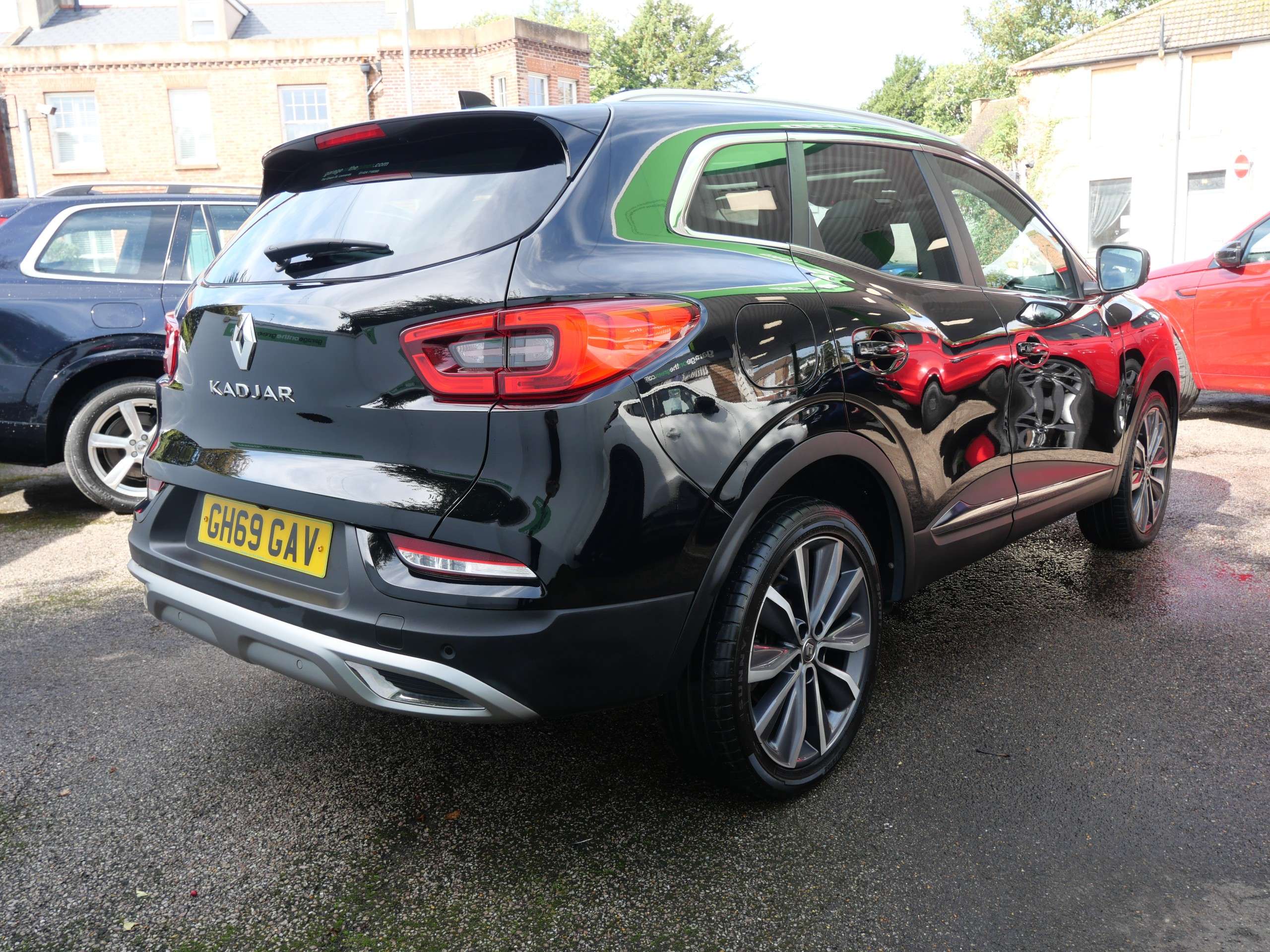 A 2019 RENAULT KADJAR 1.3 TCe S Edition Euro 6 (s/s) 5dr A 2019 RENAULT KADJAR 1.3 TCe S Edition Euro 6 (s/s) 5dr