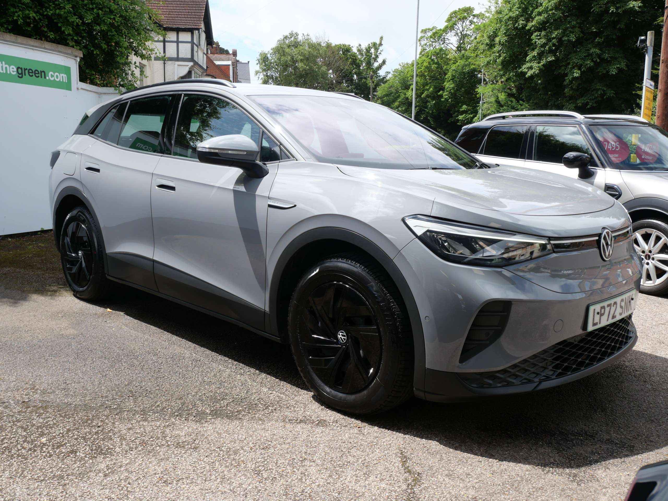 A 2023 VOLKSWAGEN ID.4 Pure 52kWh Life Electric Auto 5dr 1 Owner A 2023 VOLKSWAGEN ID.4 Pure 52kWh Life Electric Auto 5dr 1 Owner