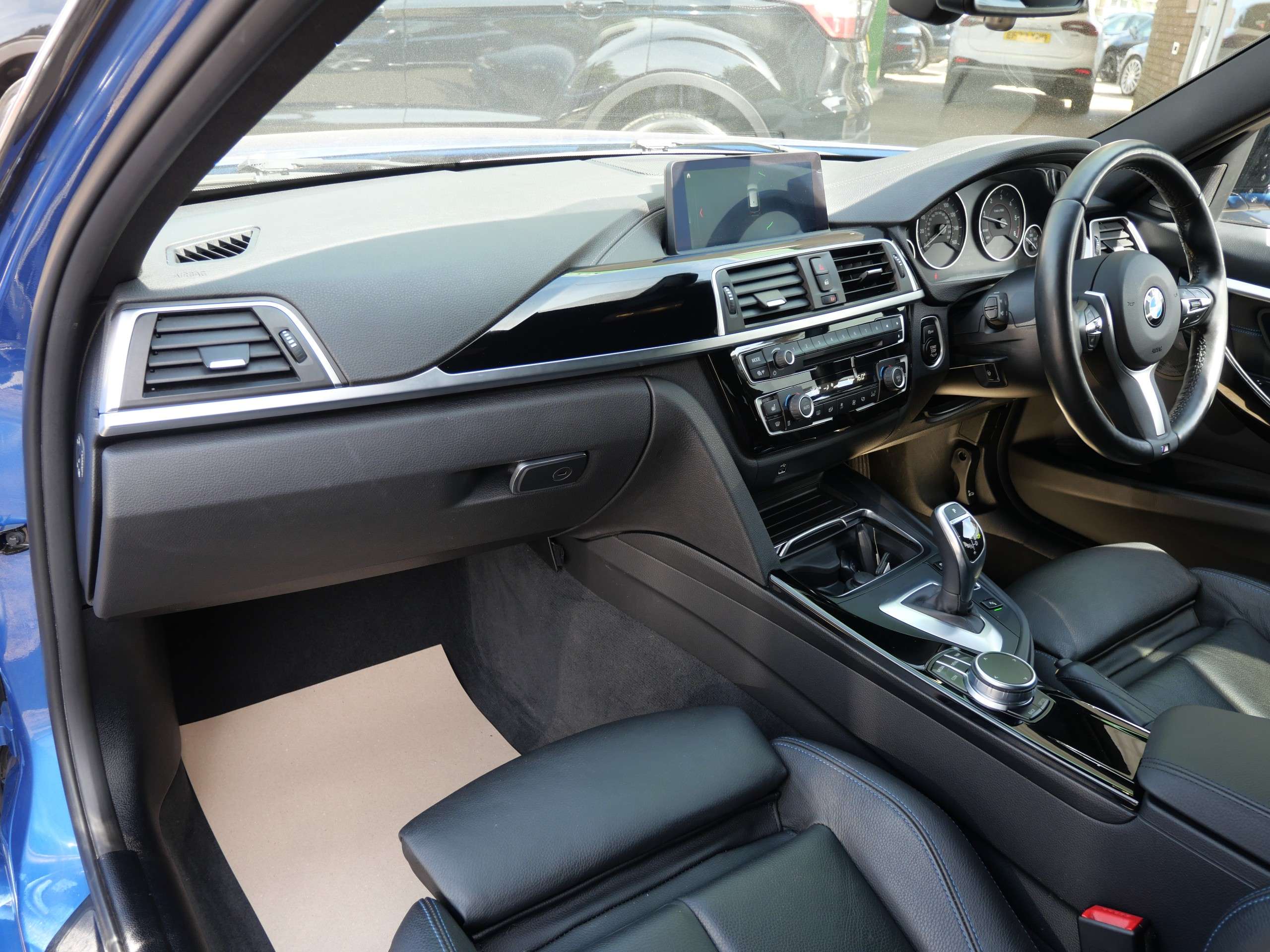 2019 BMW 3 SERIES 2019 BMW 3 SERIES