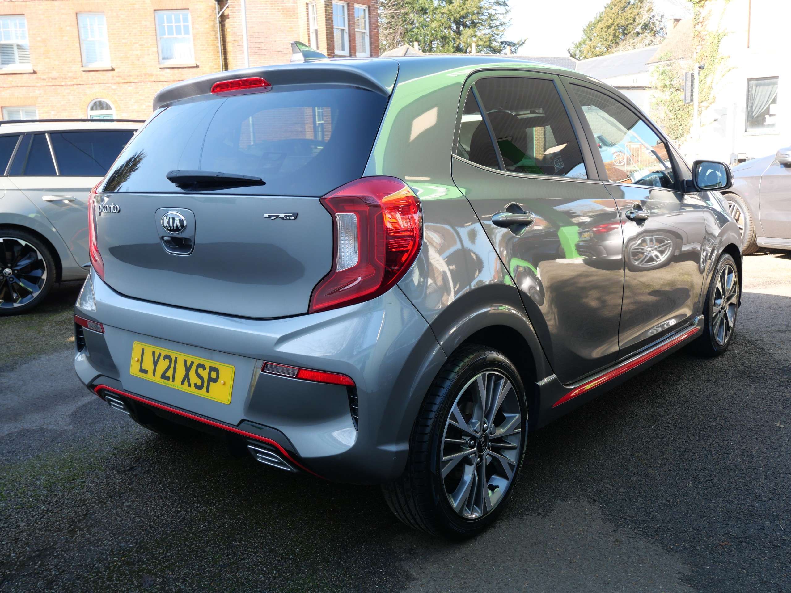 A 2021 KIA PICANTO 1.0 DPi GT-Line AMT Euro 6 (s/s) 5dr 1 Owner Only 16000 Miles A 2021 KIA PICANTO 1.0 DPi GT-Line AMT Euro 6 (s/s) 5dr 1 Owner Only 16000 Miles