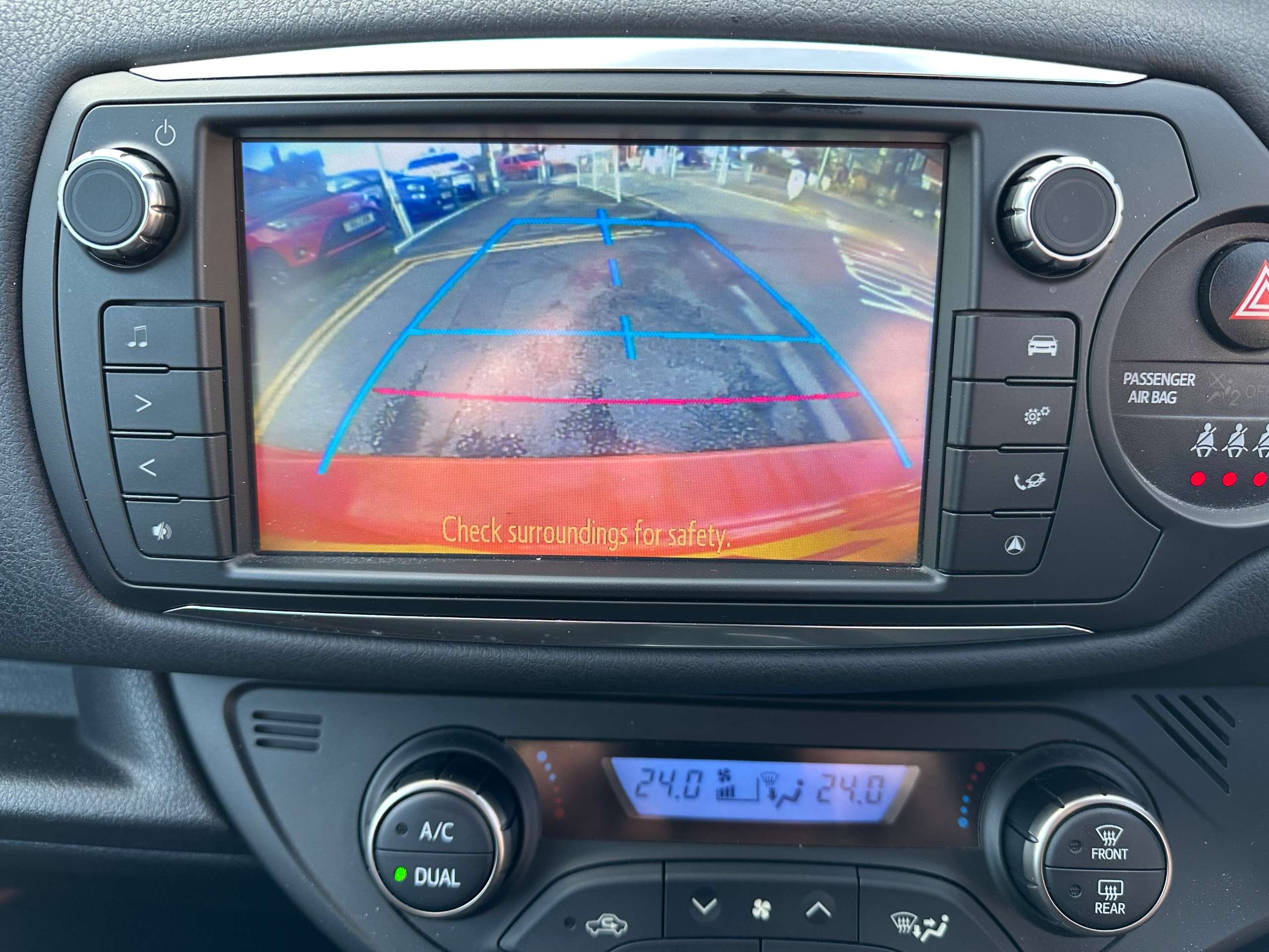 2016 TOYOTA YARIS 2016 TOYOTA YARIS