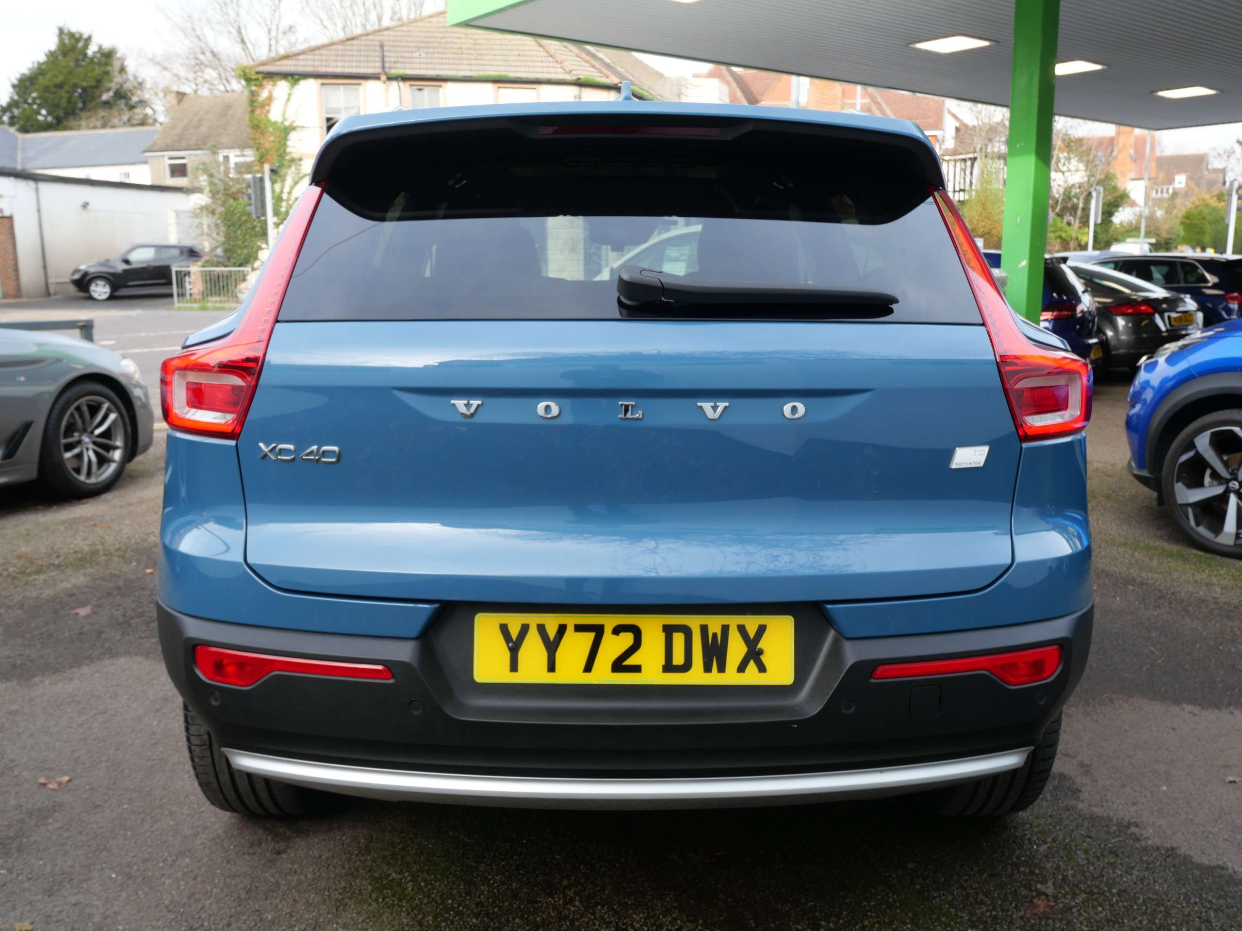 2022 VOLVO XC40 2022 VOLVO XC40