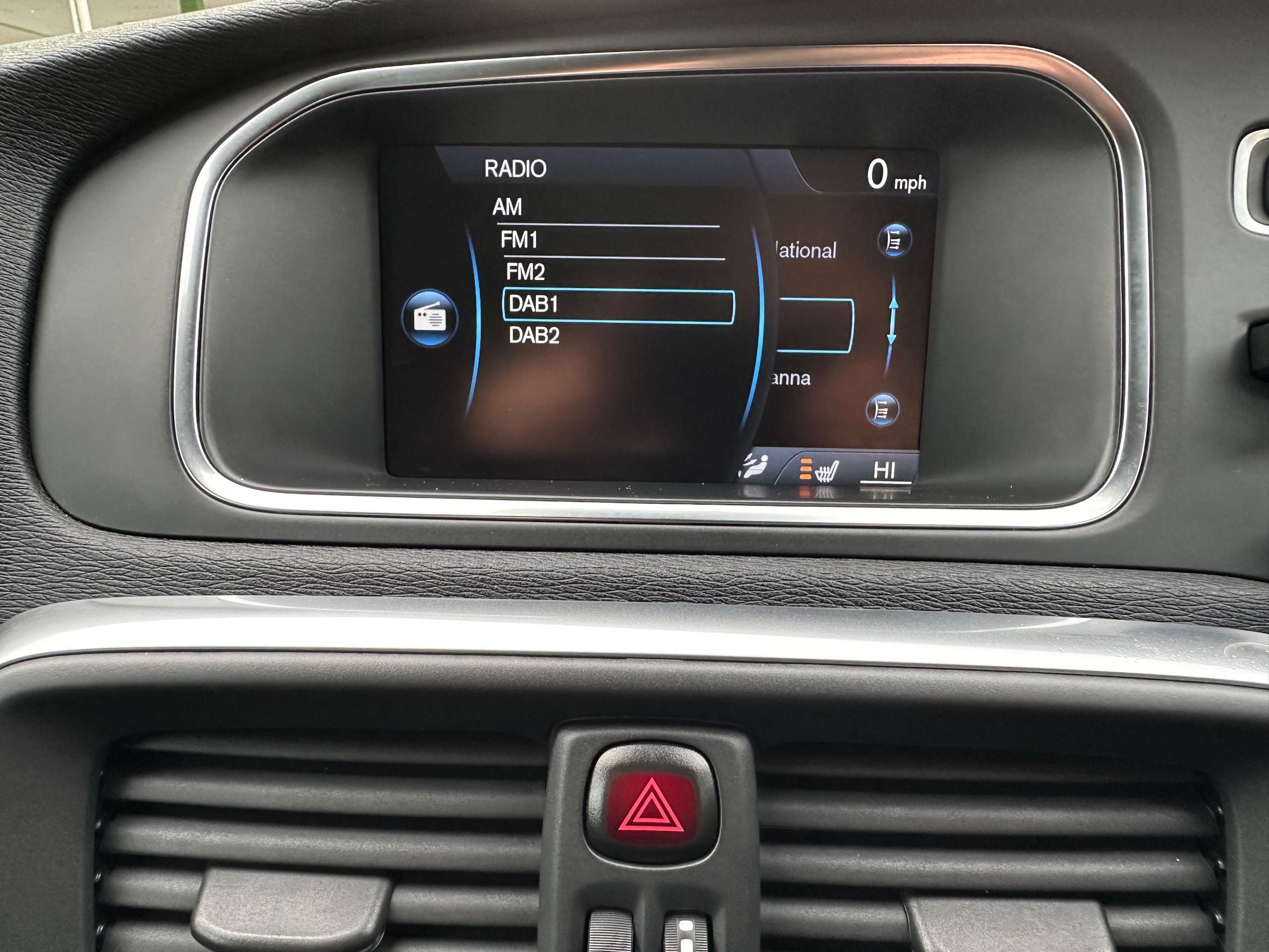 2014 VOLVO V40 CROSS COUNTRY 2014 VOLVO V40 CROSS COUNTRY