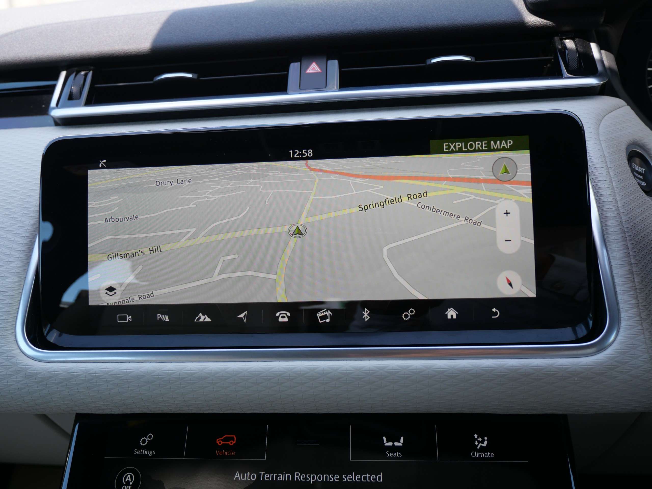 2017 LAND ROVER RANGE ROVER VELAR 2017 LAND ROVER RANGE ROVER VELAR