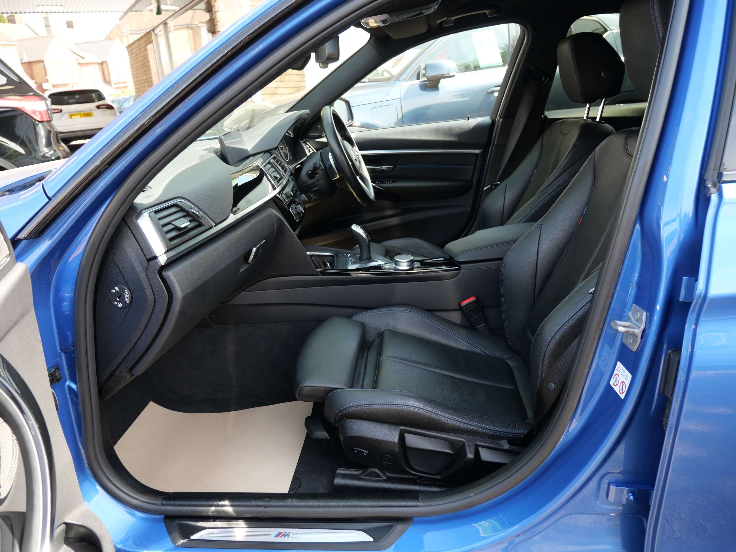 2019 BMW 3 SERIES 2019 BMW 3 SERIES