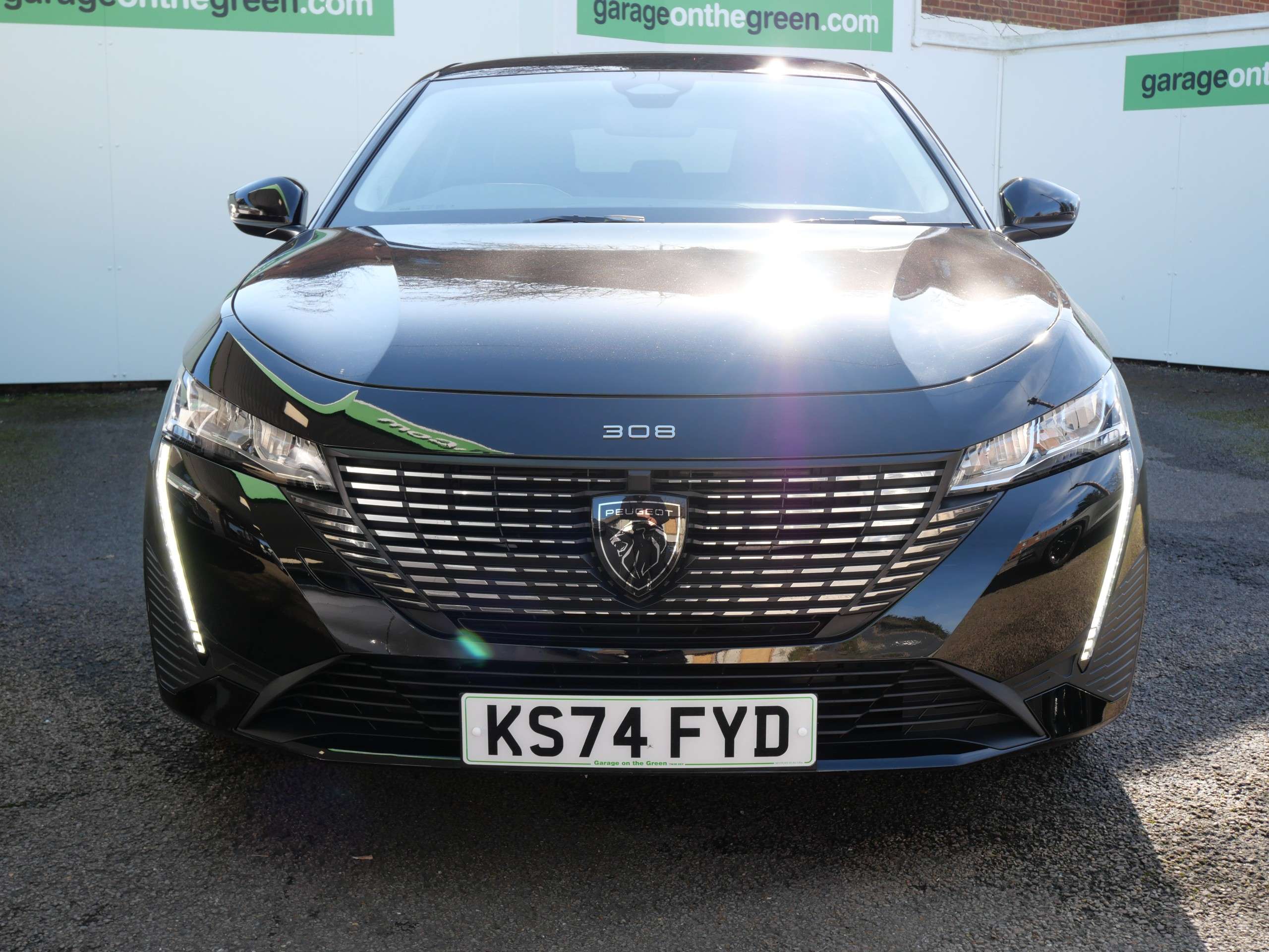 A 2024 PEUGEOT 308 SW 1.2 PureTech Allure EAT Euro 6 (s/s) 5dr A 2024 PEUGEOT 308 SW 1.2 PureTech Allure EAT Euro 6 (s/s) 5dr