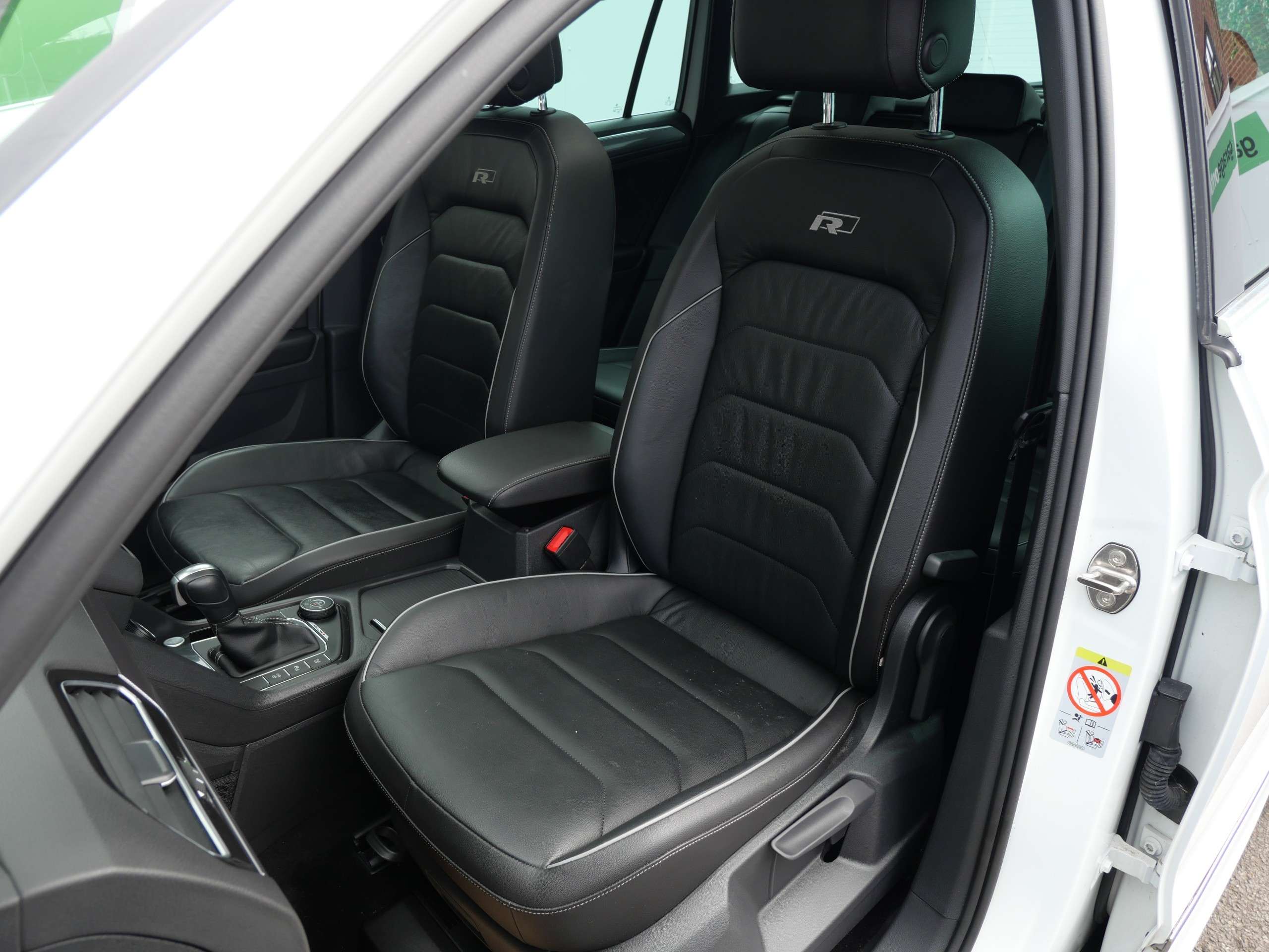 2019 VOLKSWAGEN TIGUAN 2019 VOLKSWAGEN TIGUAN