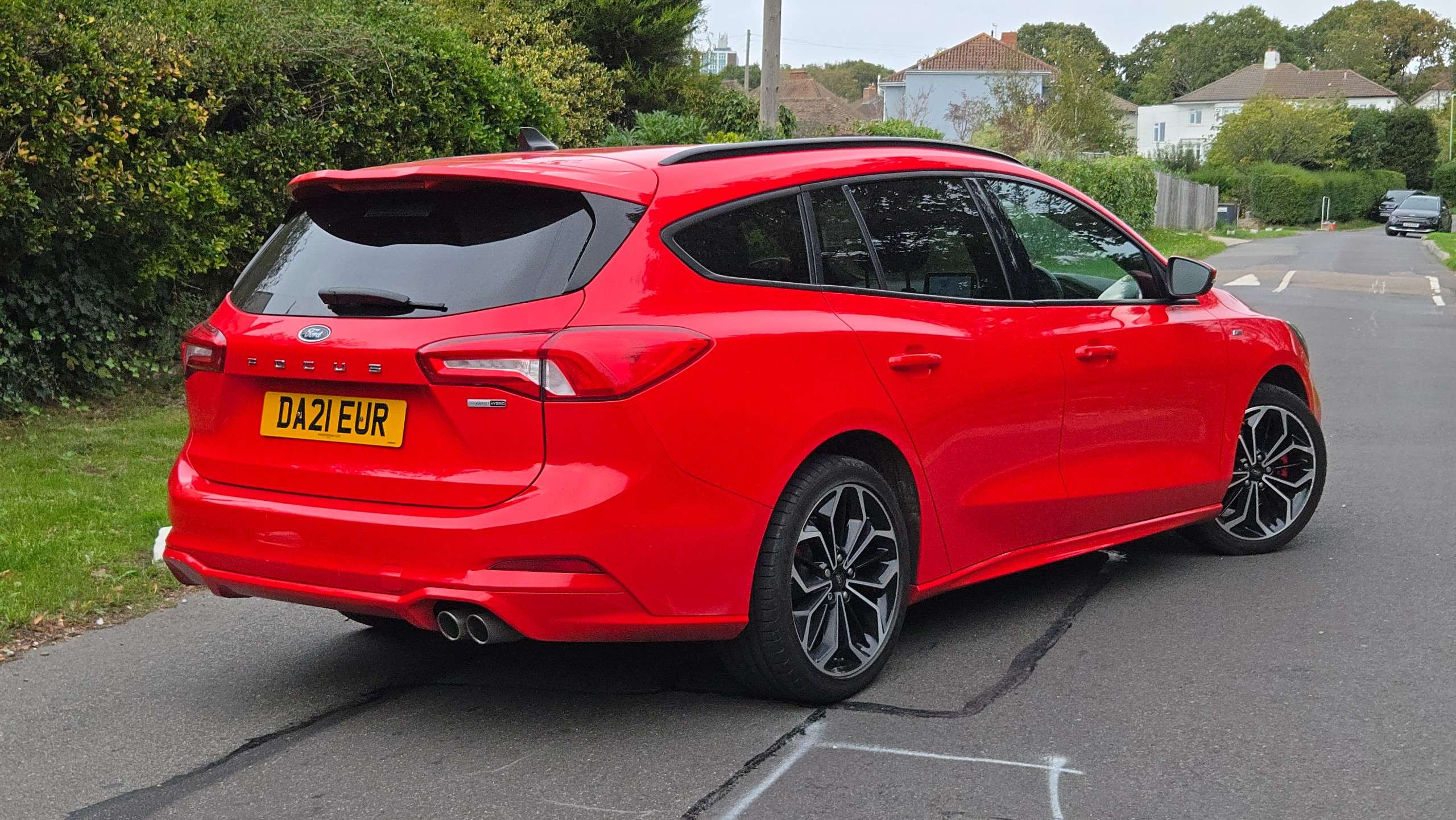 A 2021 FORD FOCUS 1.0T EcoBoost MHEV ST-Line X Edition Euro 6 (s/s) 5dr 34000 Miles A 2021 FORD FOCUS 1.0T EcoBoost MHEV ST-Line X Edition Euro 6 (s/s) 5dr 34000 Miles