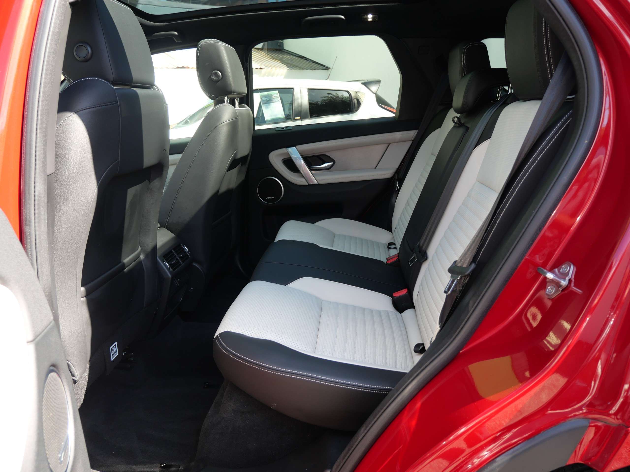 2022 LAND ROVER DISCOVERY SPORT 2022 LAND ROVER DISCOVERY SPORT