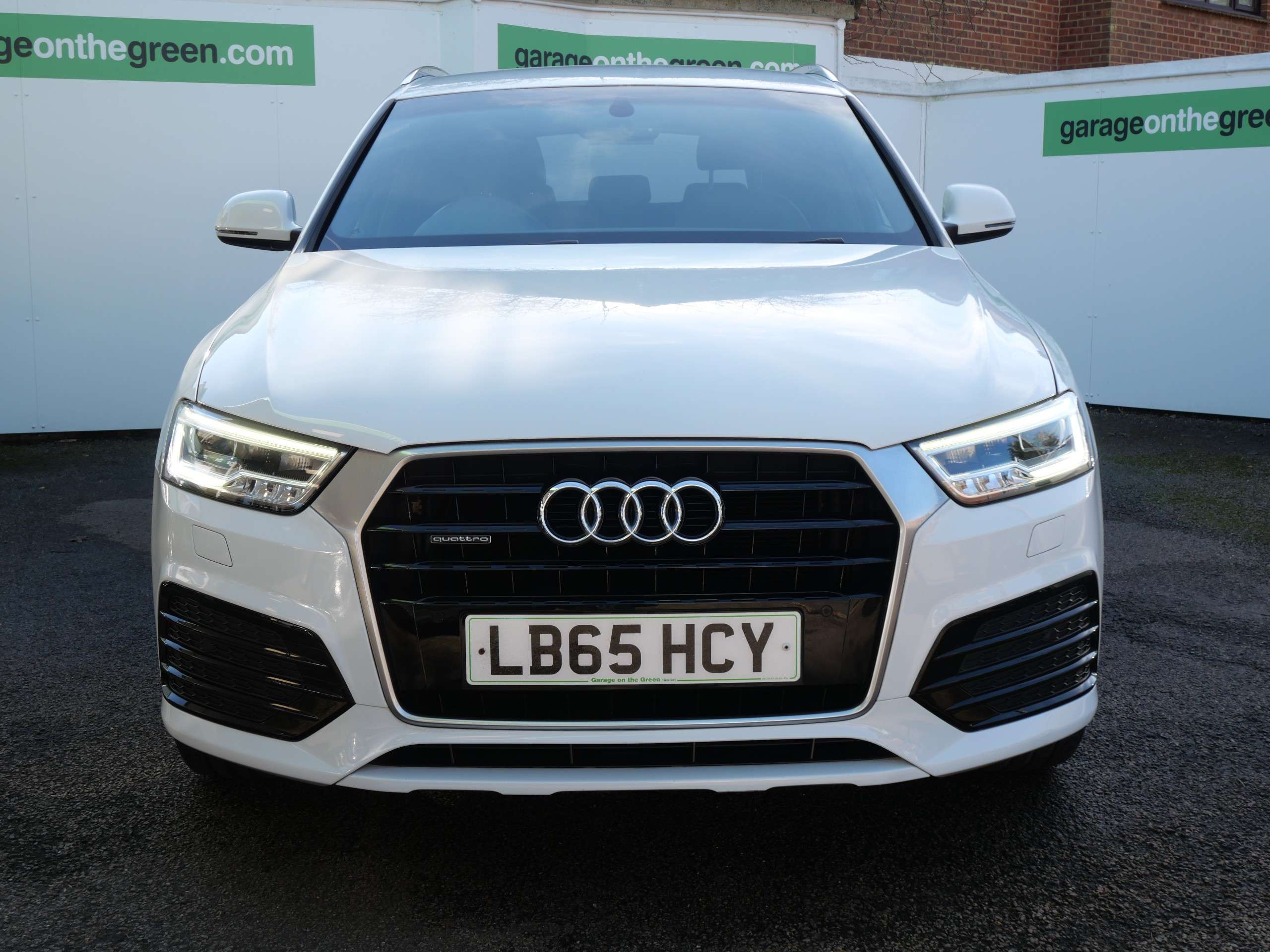 A 2016 AUDI Q3 2.0 TDI S line Plus S Tronic quattro Euro 6 (s/s) 5dr Only 43000 Miles A 2016 AUDI Q3 2.0 TDI S line Plus S Tronic quattro Euro 6 (s/s) 5dr Only 43000 Miles