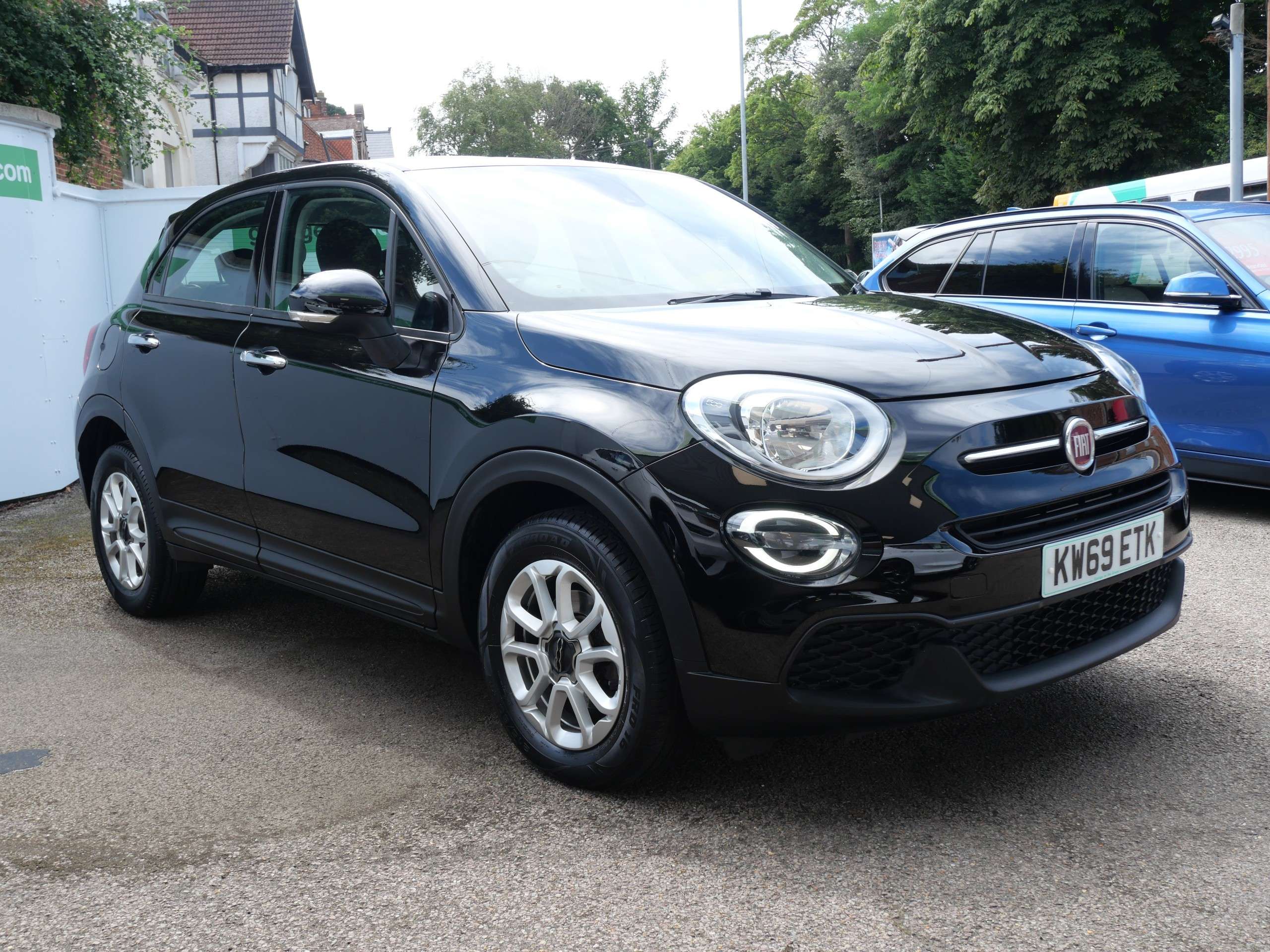 A 2019 FIAT 500X 1.0 FireFly Turbo Urban Euro 6 (s/s) 5dr 42000 Miles A 2019 FIAT 500X 1.0 FireFly Turbo Urban Euro 6 (s/s) 5dr 42000 Miles