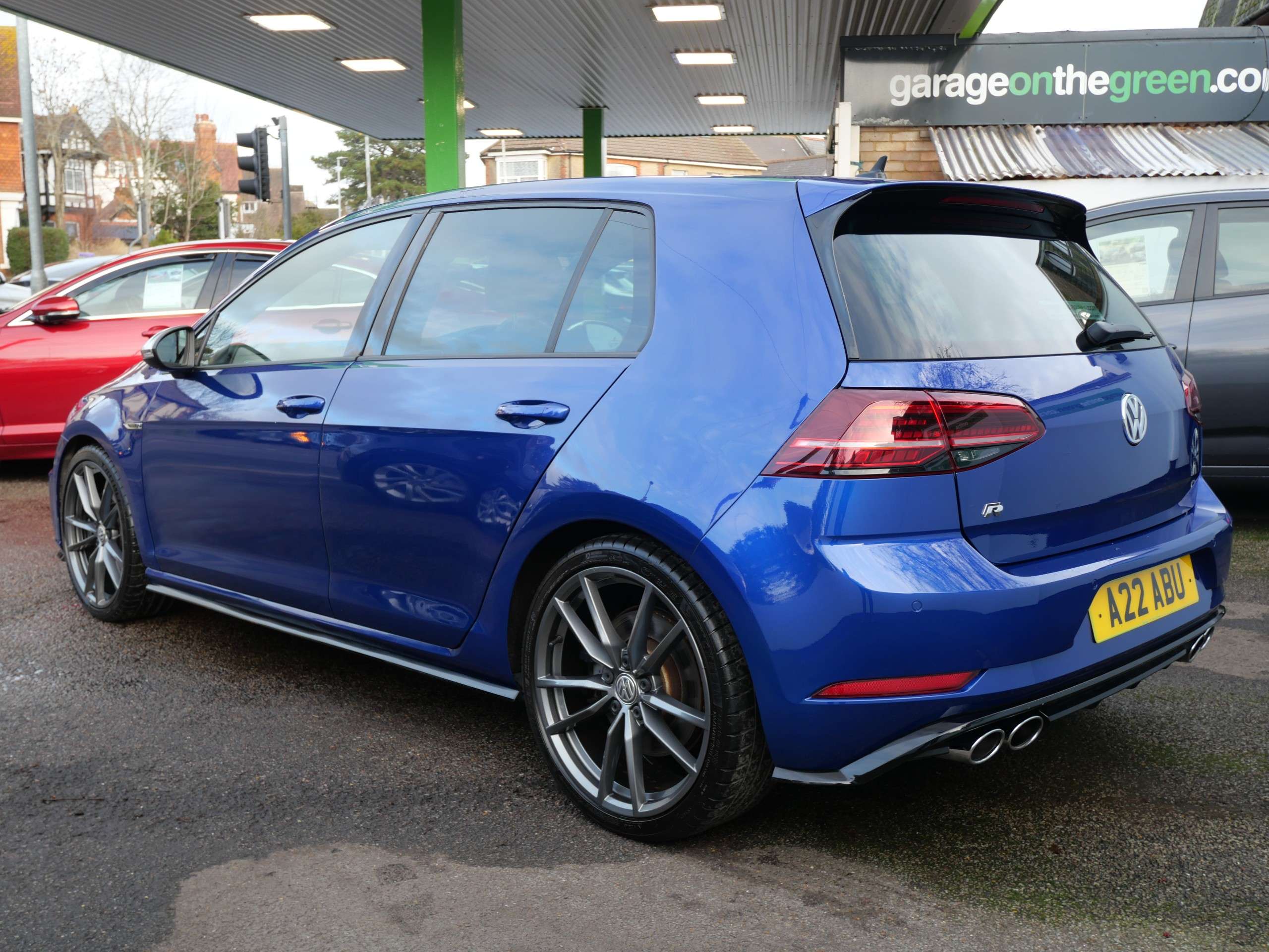 2017 VOLKSWAGEN GOLF 2017 VOLKSWAGEN GOLF