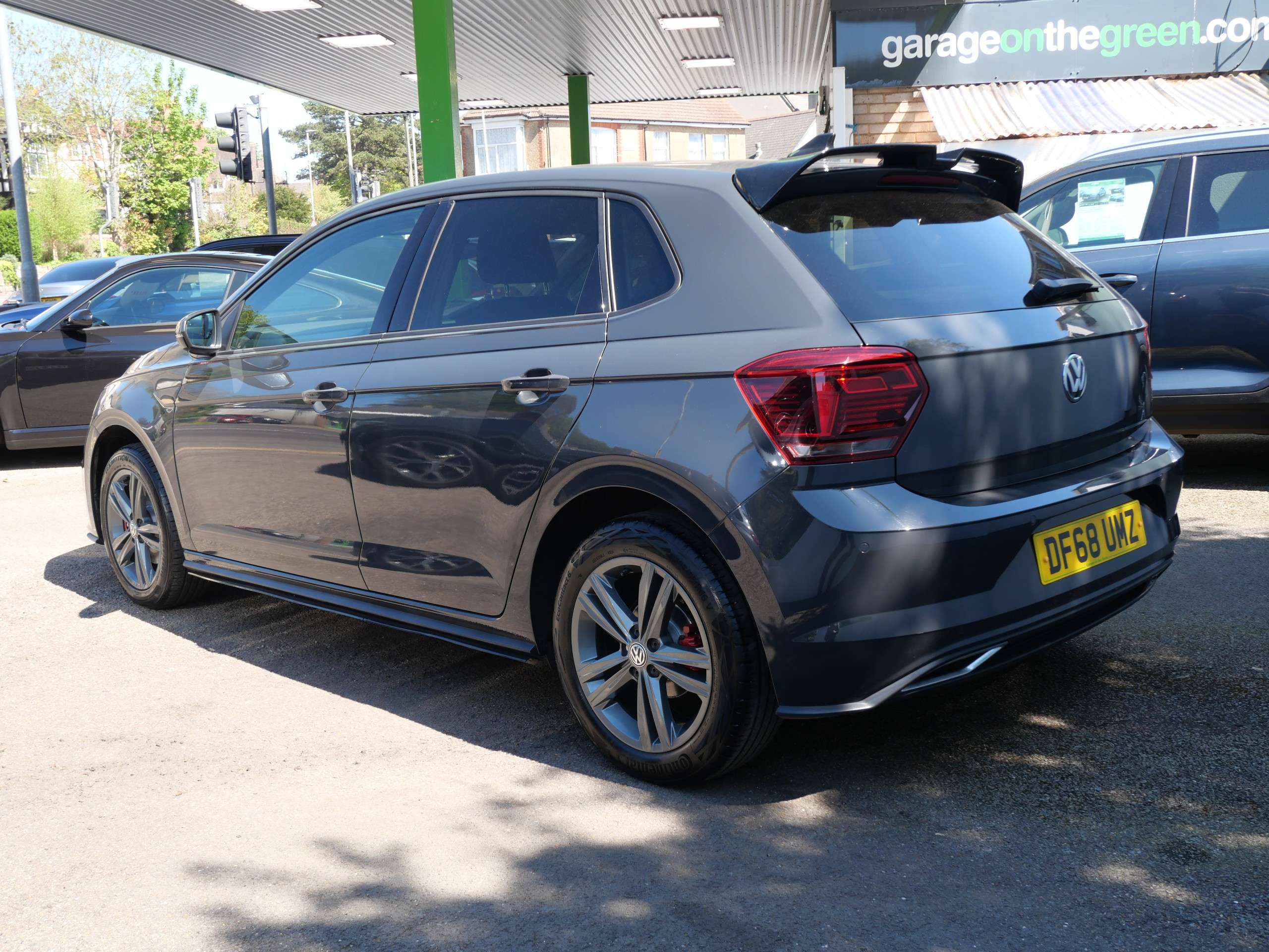 2019 VOLKSWAGEN POLO 2019 VOLKSWAGEN POLO