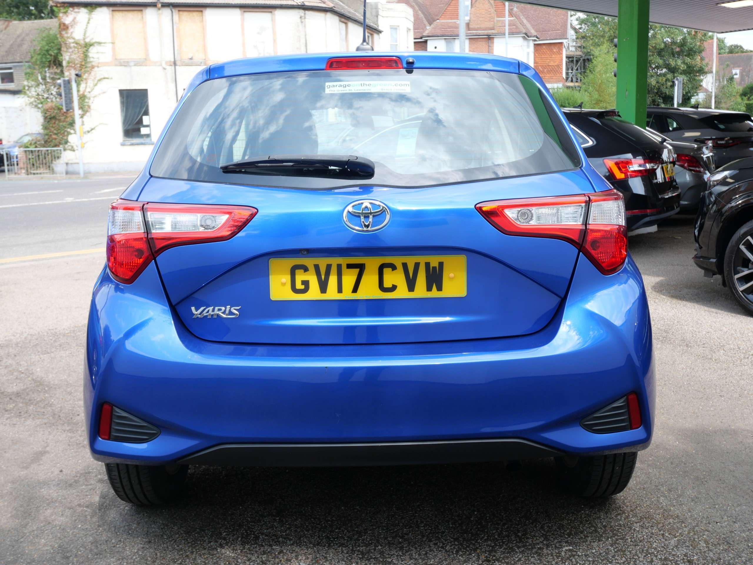 2017 TOYOTA YARIS 2017 TOYOTA YARIS