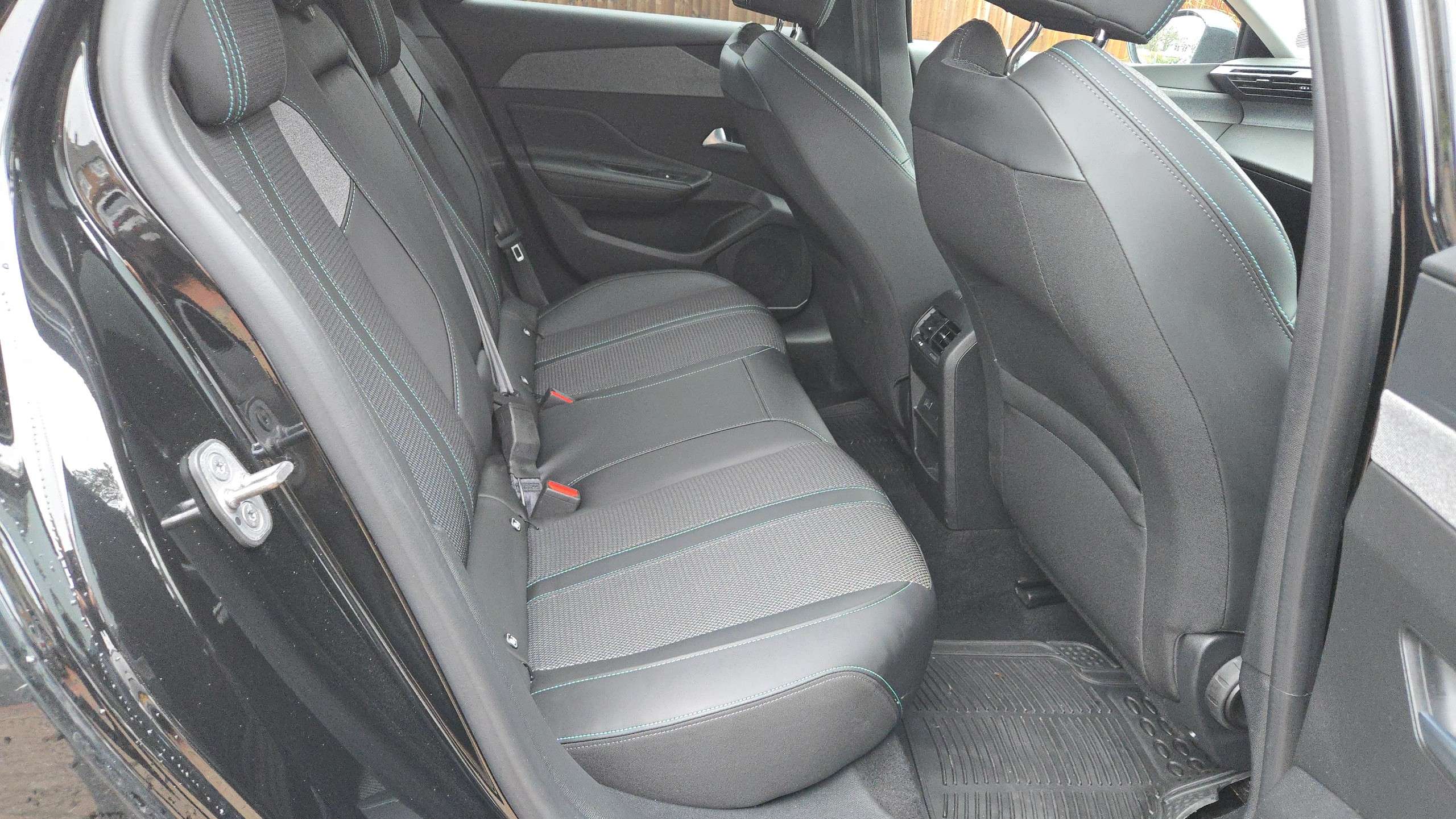 2024 PEUGEOT 308 SW 2024 PEUGEOT 308 SW