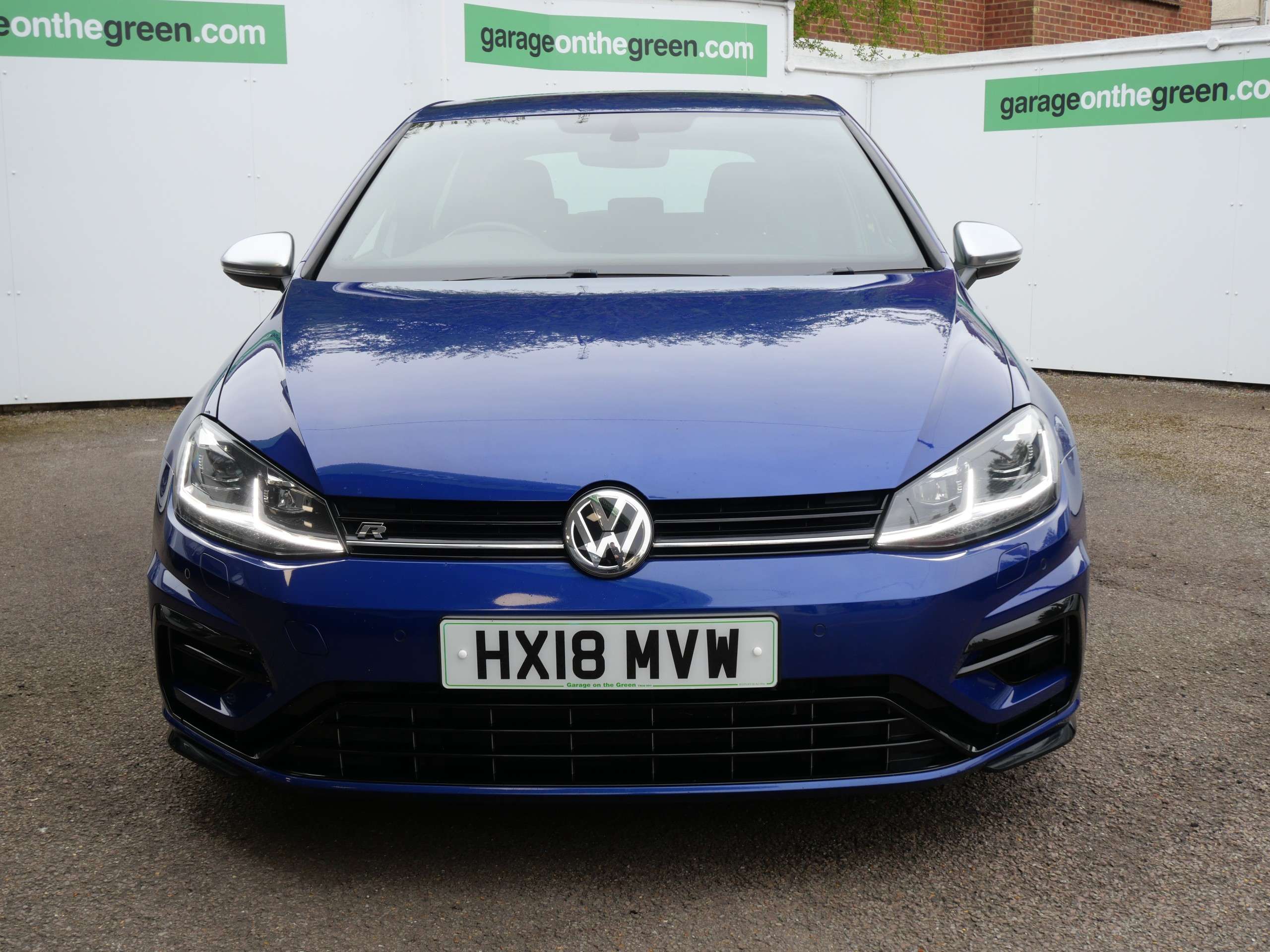 A 2018 VOLKSWAGEN GOLF 2.0 TSI R DSG 4Motion Euro 6 (s/s) (310 ps) 5dr A 2018 VOLKSWAGEN GOLF 2.0 TSI R DSG 4Motion Euro 6 (s/s) (310 ps) 5dr