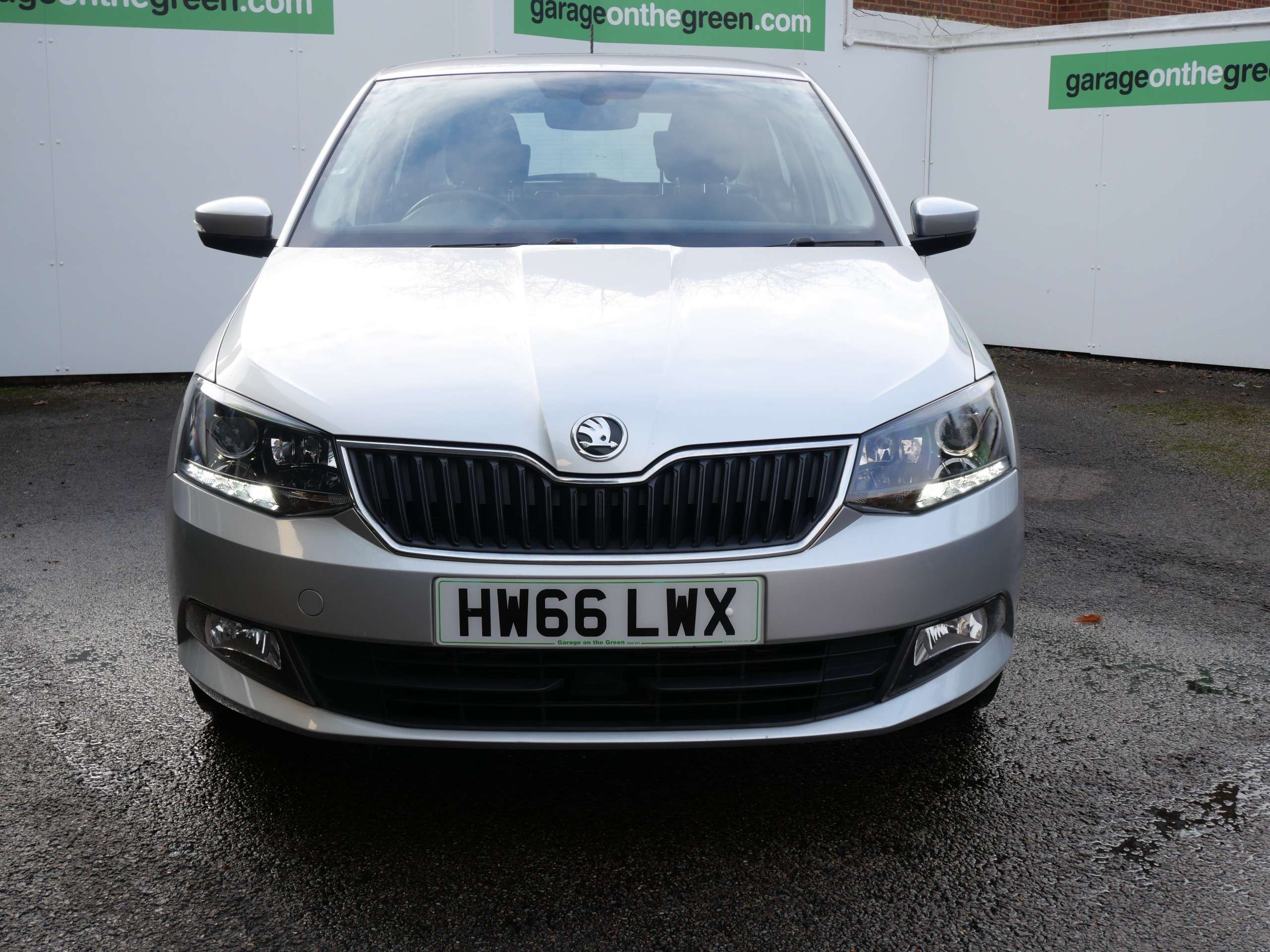 A 2016 SKODA FABIA 1.2 TSI SE L DSG Euro 6 (s/s) 5dr Only 33000 Miles 20 Pound Road Tax A 2016 SKODA FABIA 1.2 TSI SE L DSG Euro 6 (s/s) 5dr Only 33000 Miles 20 Pound Road Tax