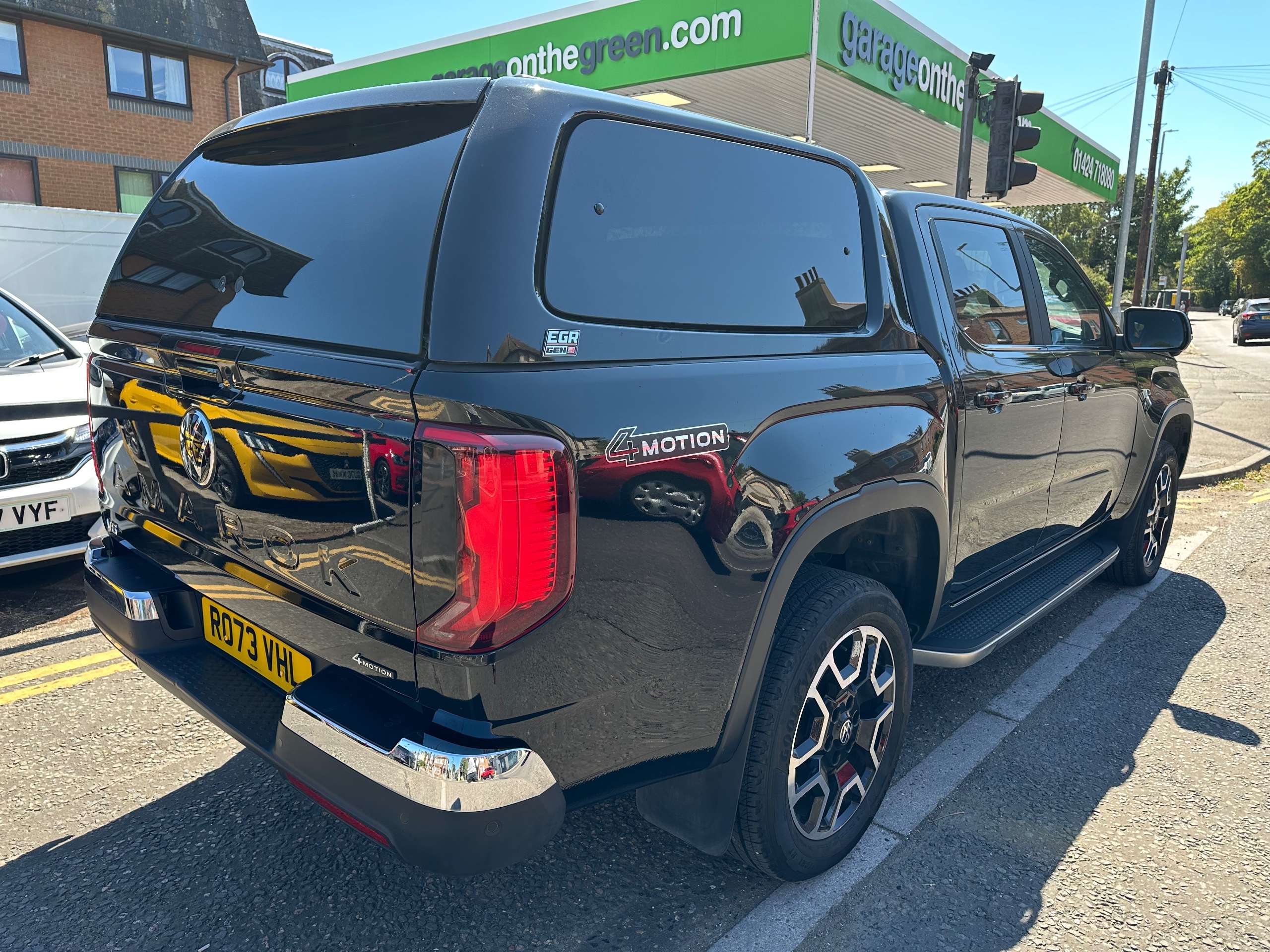A 2023 VOLKSWAGEN AMAROK 3.0 TDI V6 Style Pickup Double Cab Auto 4Motion Euro 6 (s/s) (240 ps) 4dr 1 Owner A 2023 VOLKSWAGEN AMAROK 3.0 TDI V6 Style Pickup Double Cab Auto 4Motion Euro 6 (s/s) (240 ps) 4dr 1 Owner